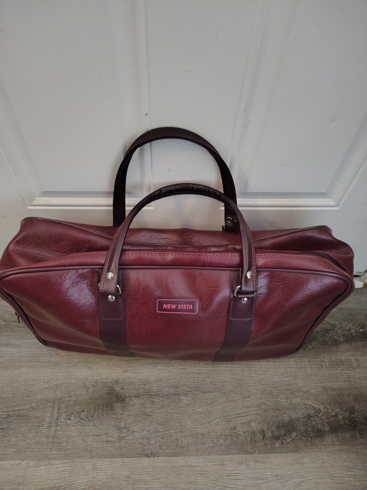 New Vista Burgundy Vintage Travel Luggage Set