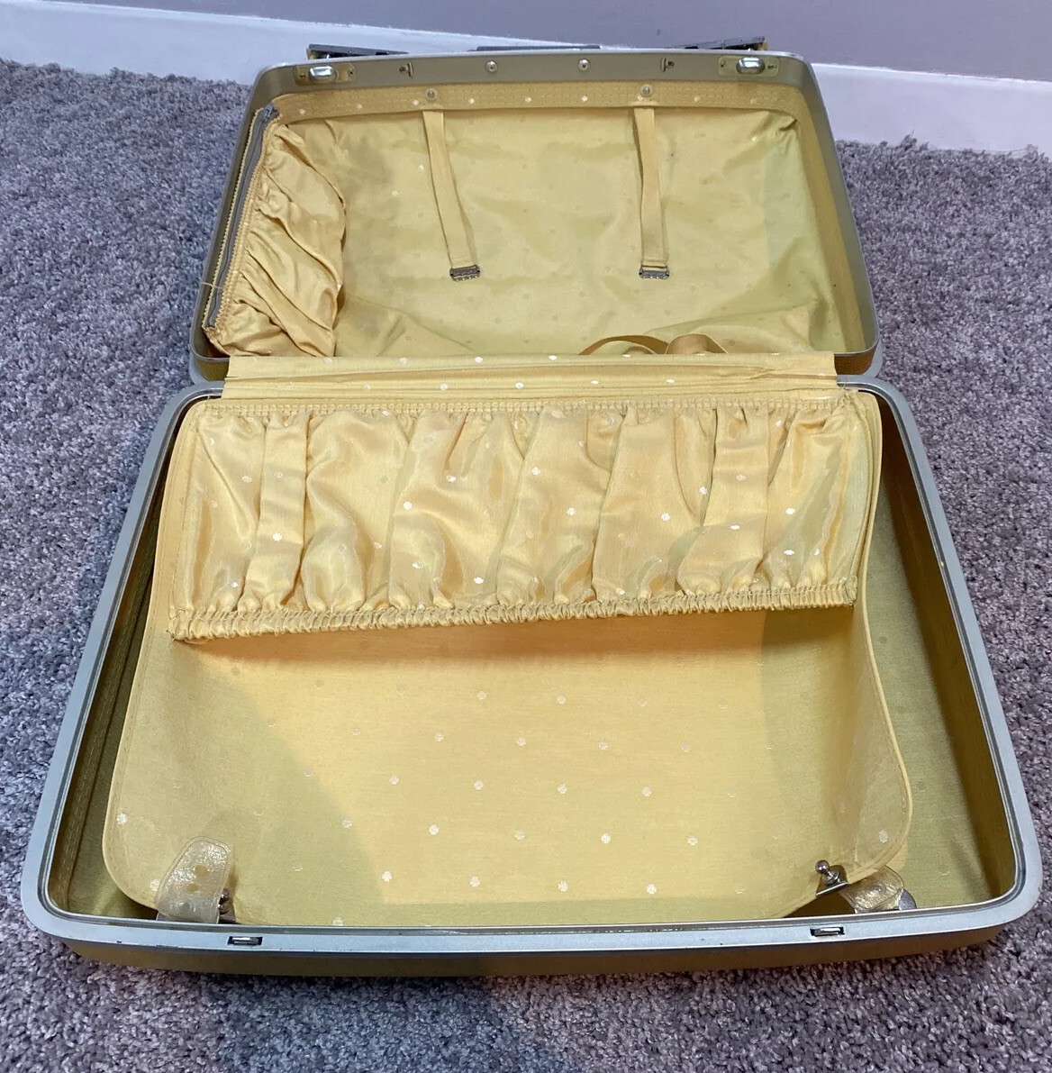 Samsonite Royal Traveller Medalist Suitcase Luggage Overnight key over night