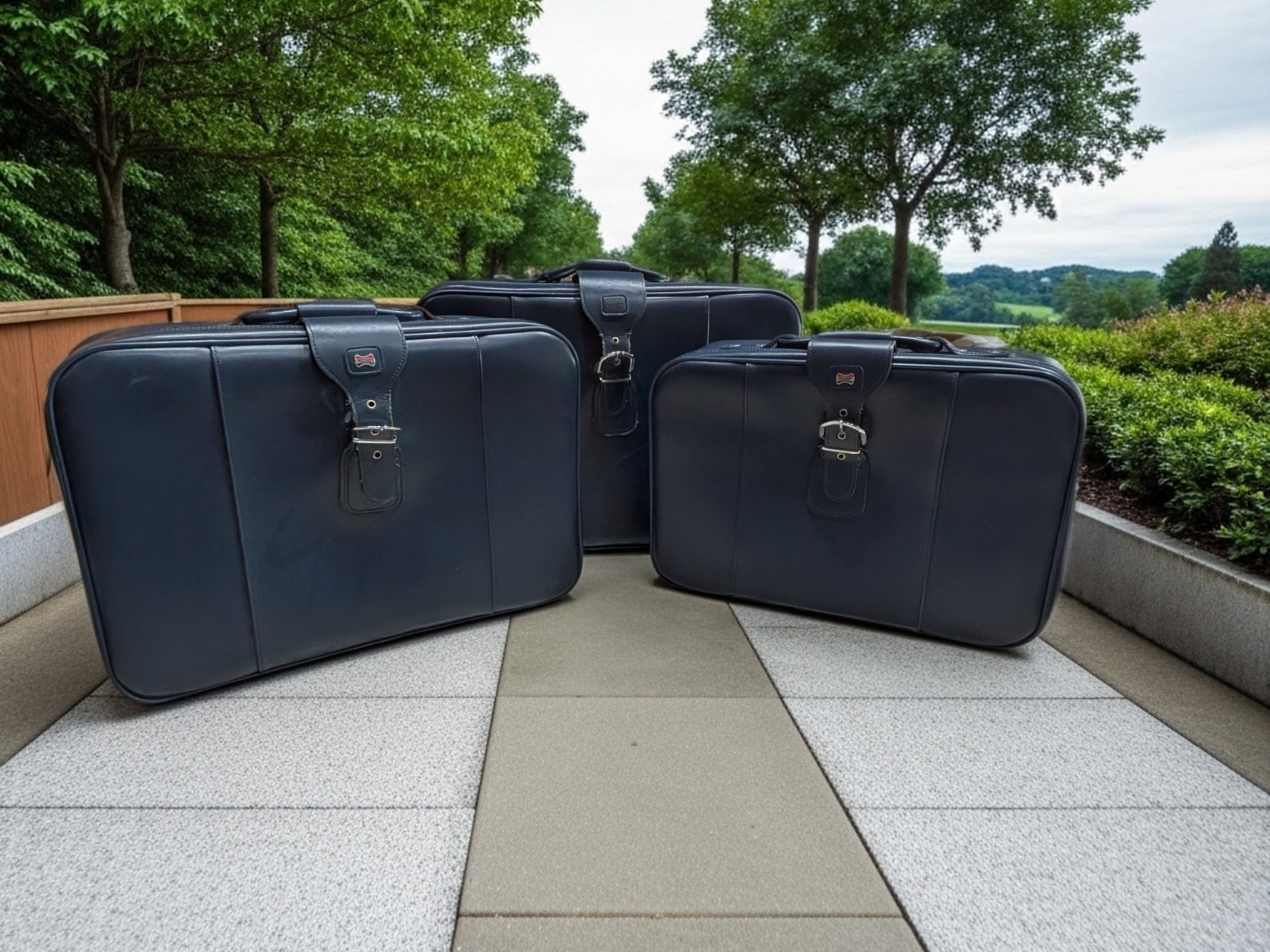 American Tourister Vintage 1970s Navy Blue Soft-Sided Vinyl Suitcase Set
