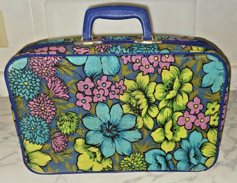 VTG Bantam Travelware Child Suitcase vibrant psychedelic floral 1960-70s Hippie