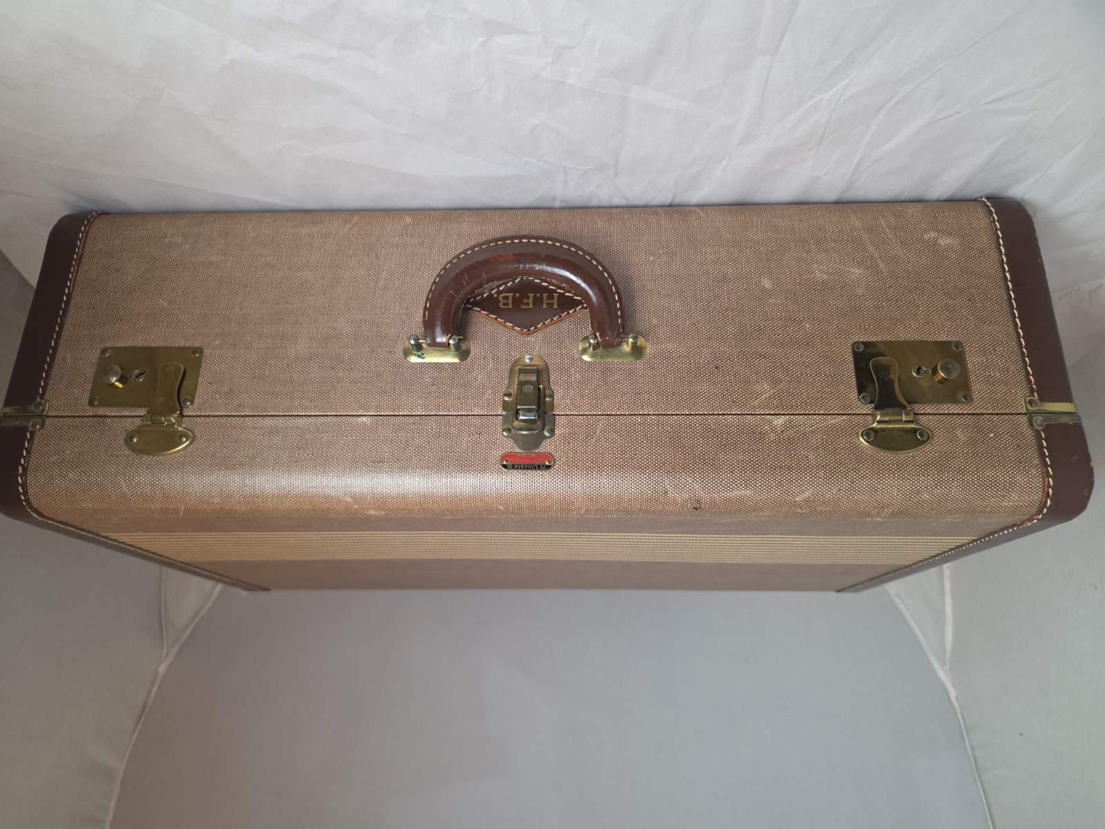 Vintage 1940s Lincoln Zephyrweight NY “H.F.B.” Luggage with Pockets Strap & Keys