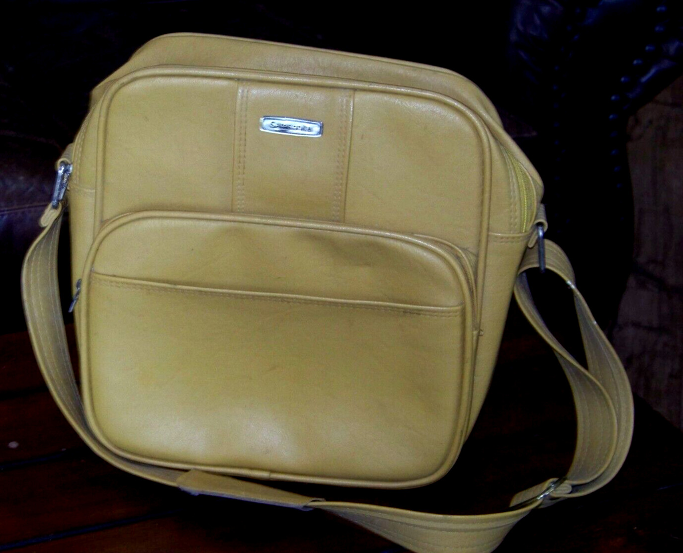 Vintage Samsonite Montbello II Shoulder Bag – 12″ x 11″ x 5.5″ – Yellow