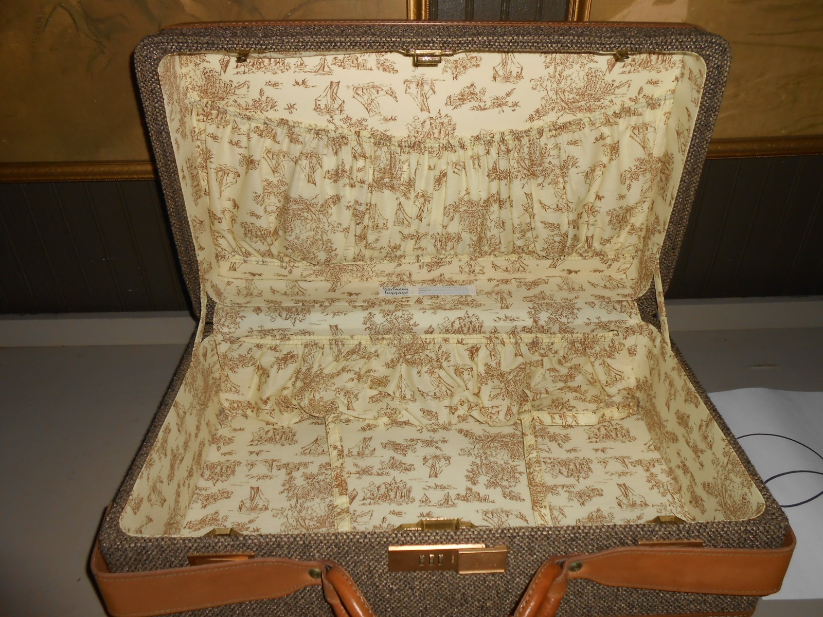 NEW Vintage Hartmann Suitcase Walnut Tweed Leather Luggage 21″ Ex Condition #2