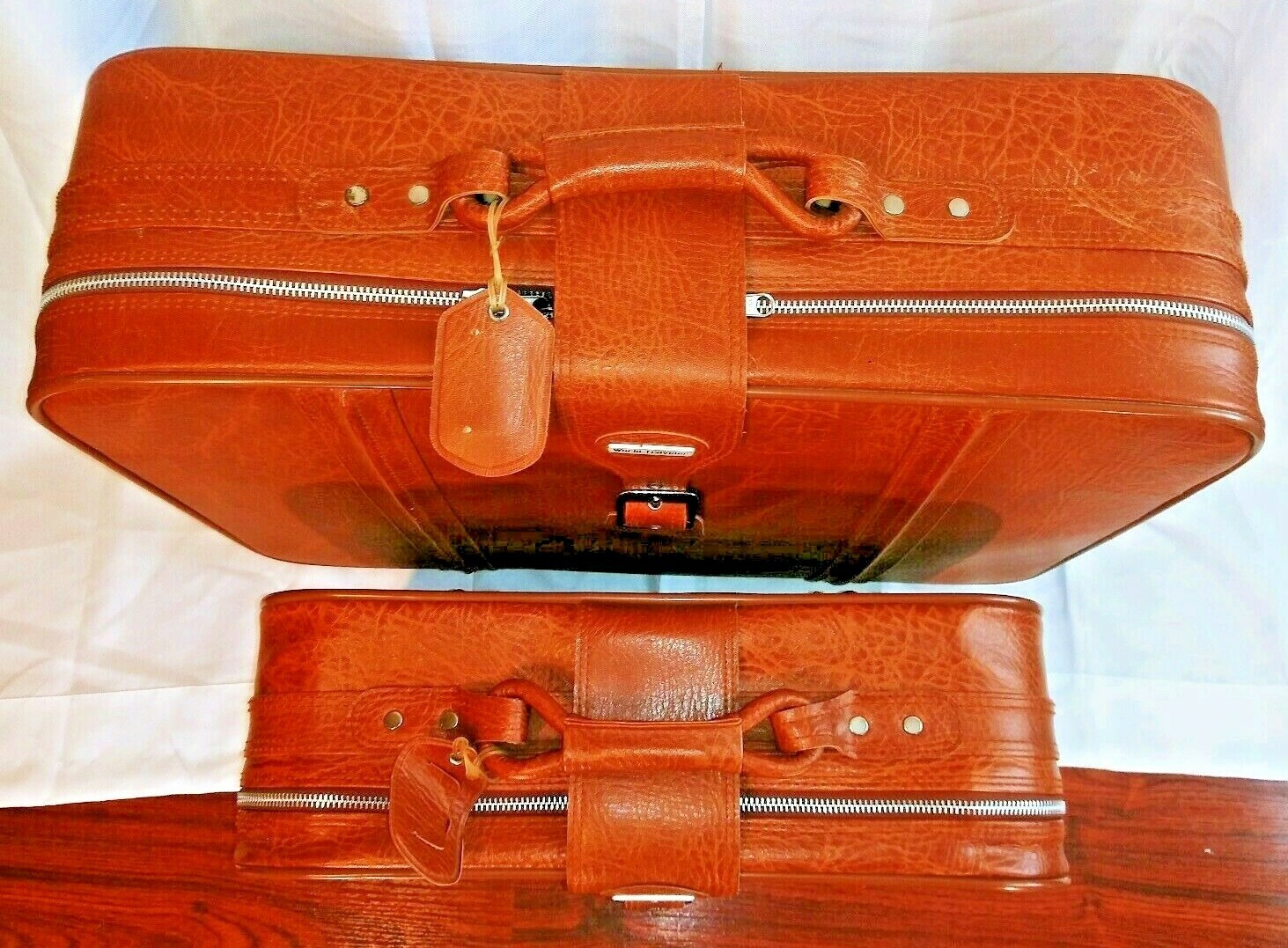 Vintage Suitcase Kit Ellegant Luggage World Traveler Rare 2 Pieces Excellent.