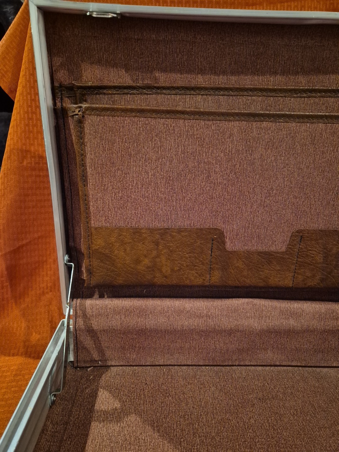 Vintage Brown Hard Shell Briefcase Attache Case 1970s Retro Prop Slimline No Key