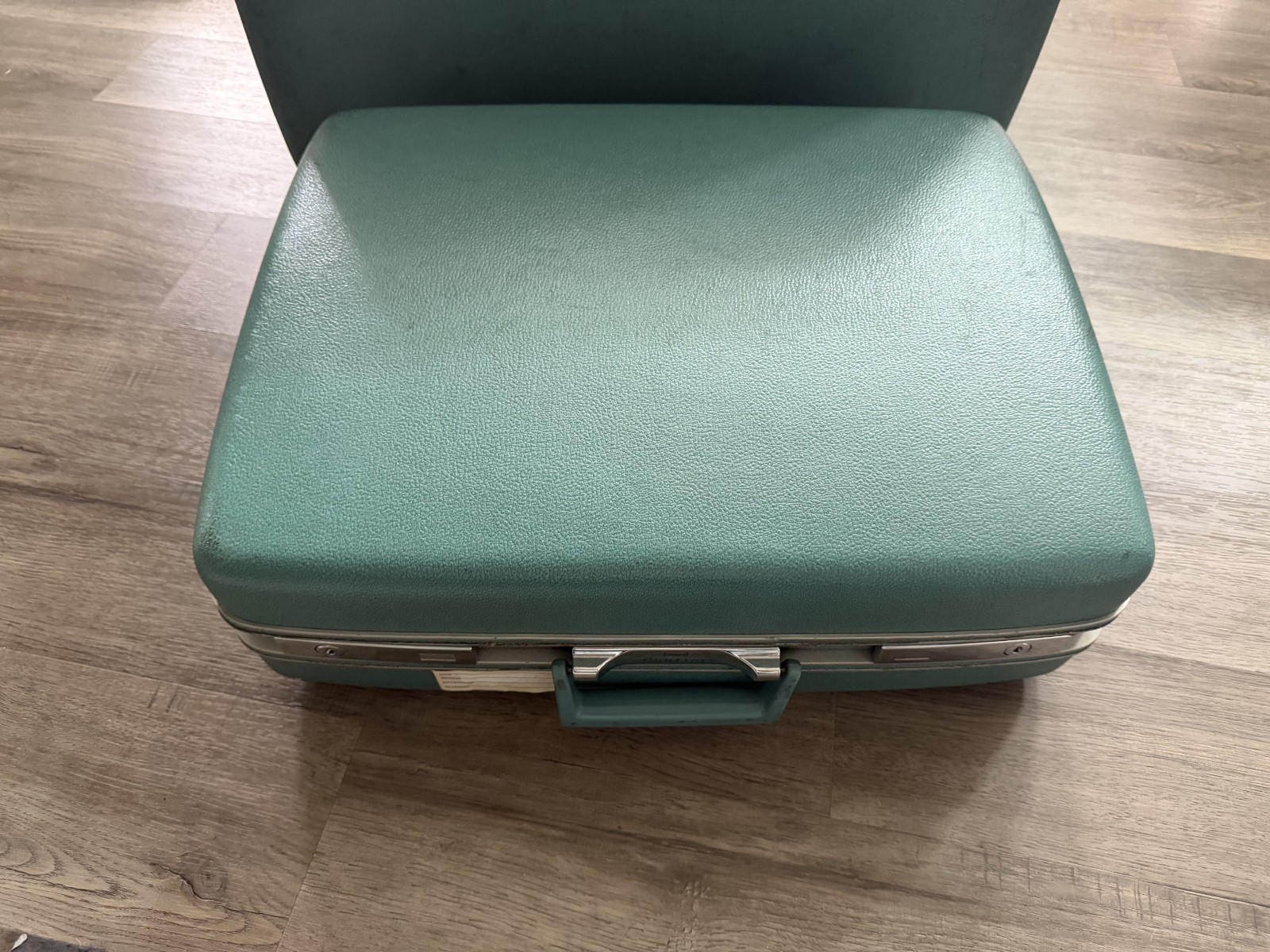 Set of 2 Sears Courier Case Luggage 26″ & 20″ Light Blue No Keys 1960’s 1970’s