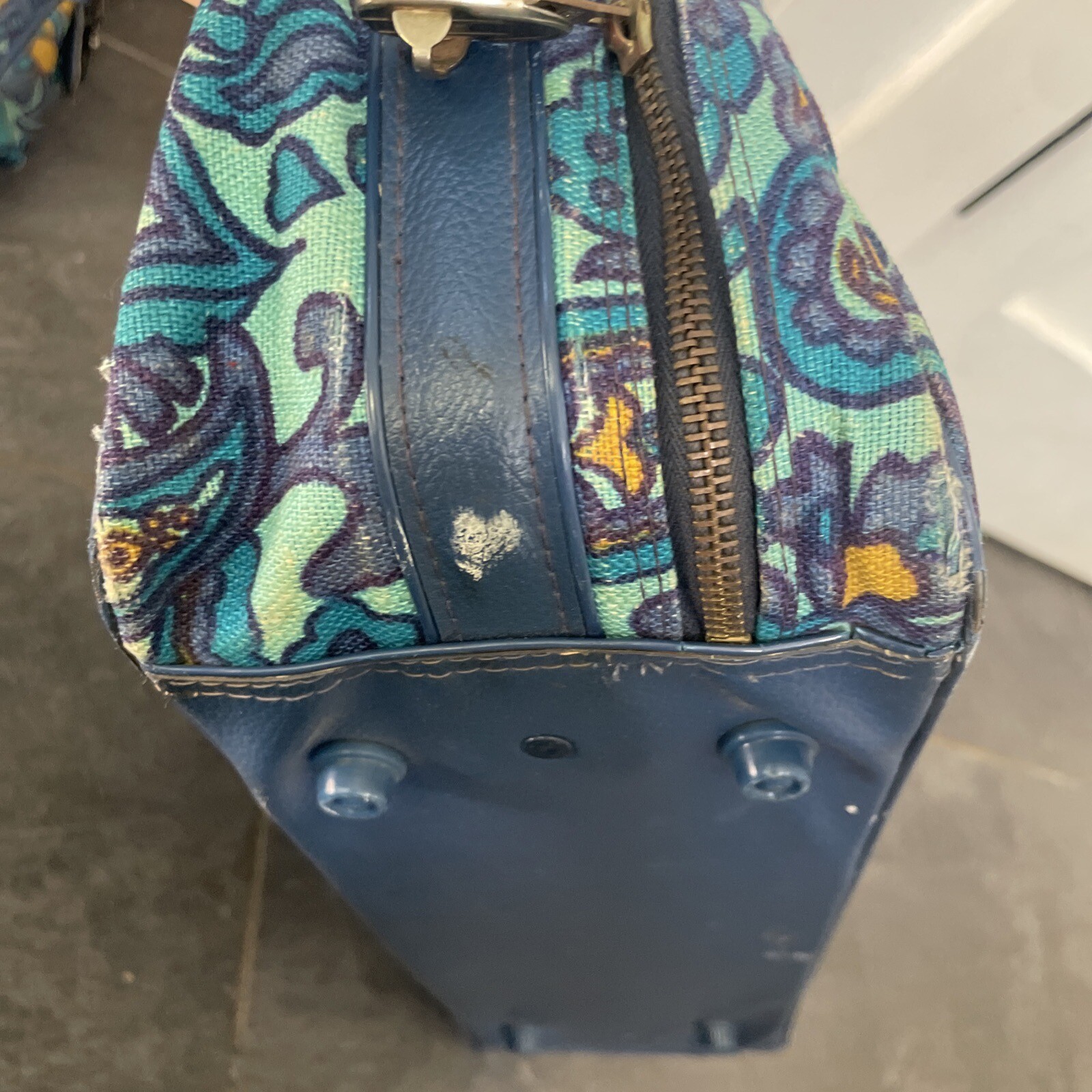 Vintage Bantam Travelware Floral Blue Yellow Mod Pattern Suitcase AND Purse 60’s