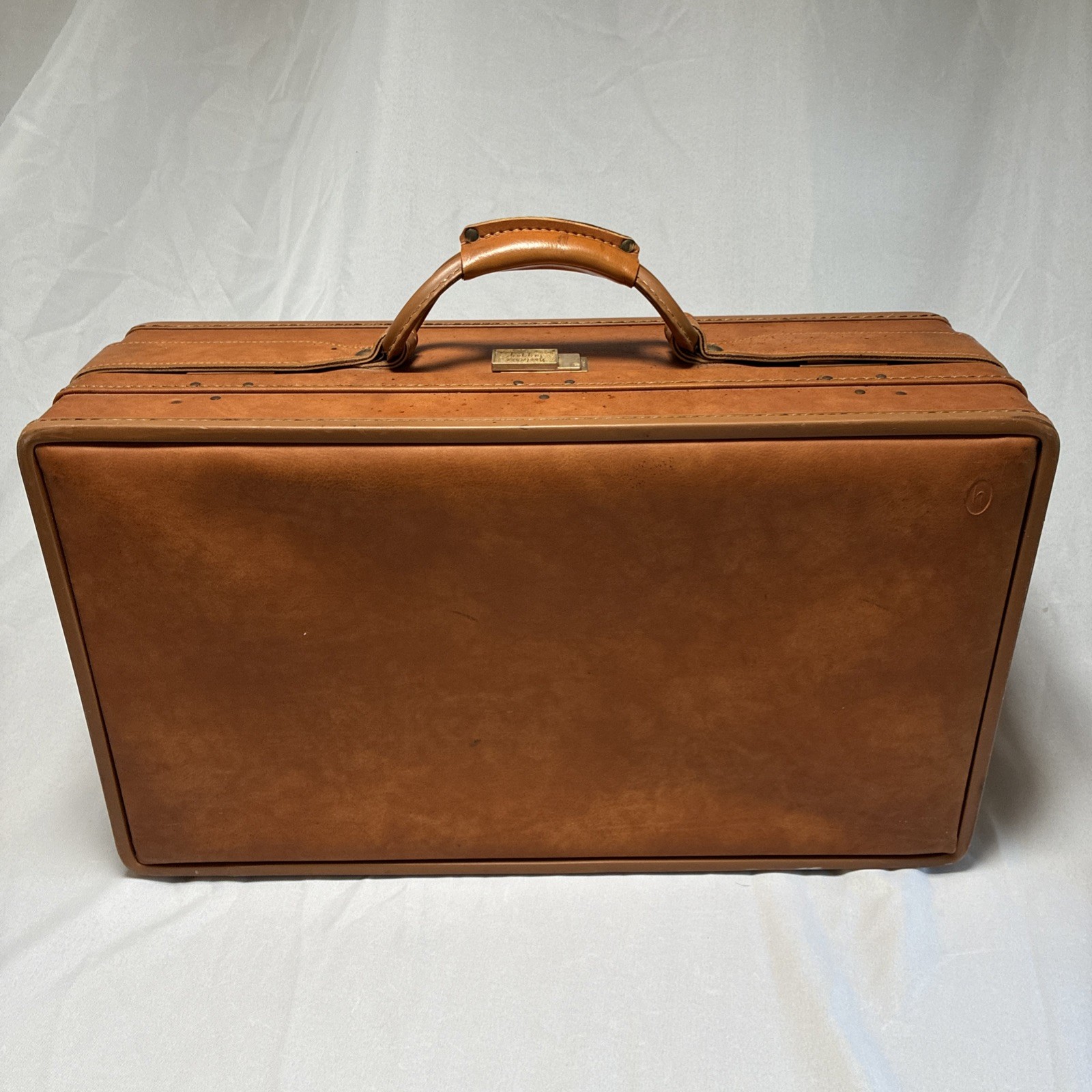 Hartmann Belting Leather Suitcase Vtg Luggage Case Paisley 21″x12.5″x7″