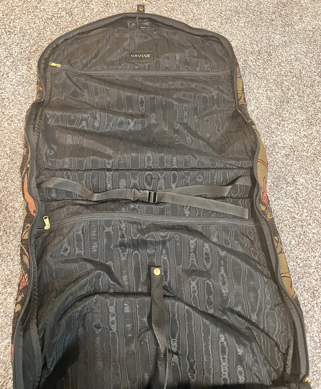 Vintage Gevive By Boyt~Tapestry Garment/Suit Bag~Approx. 48″TX24″W Folded