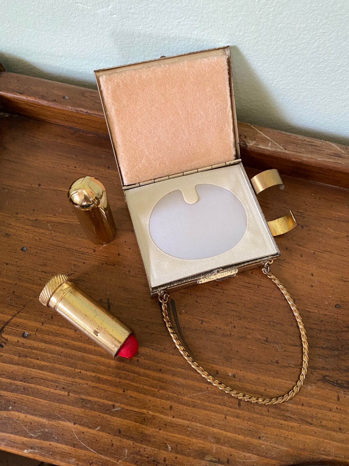 Vintage 1950s California Map Souvenir Gold Mini Makeup Vanity Case Minaudiere