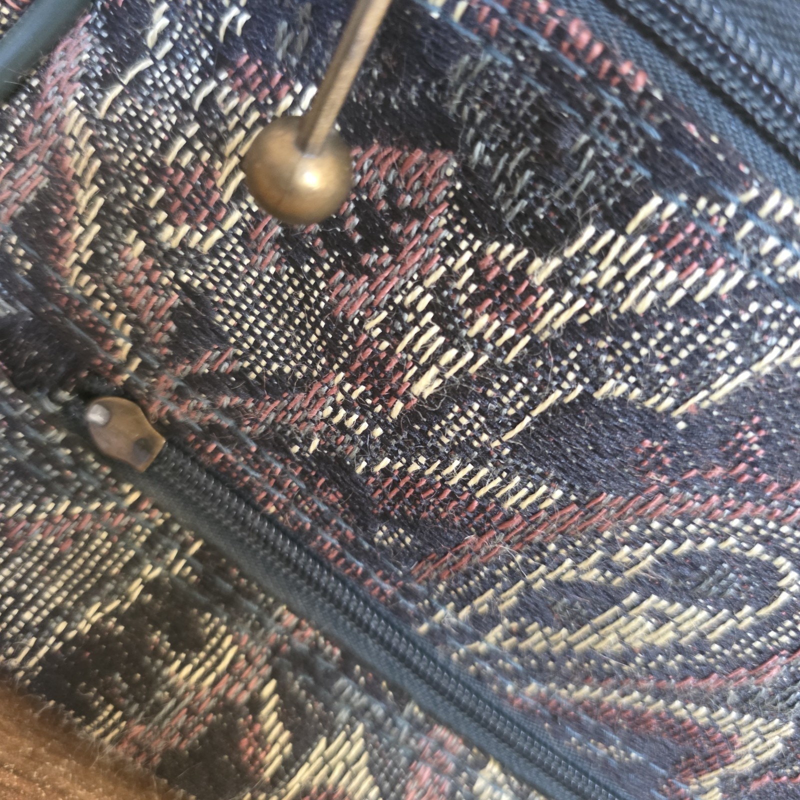 Leisure international Tapestry Travel Bag Vintage Pockets Carry On Zipper Close