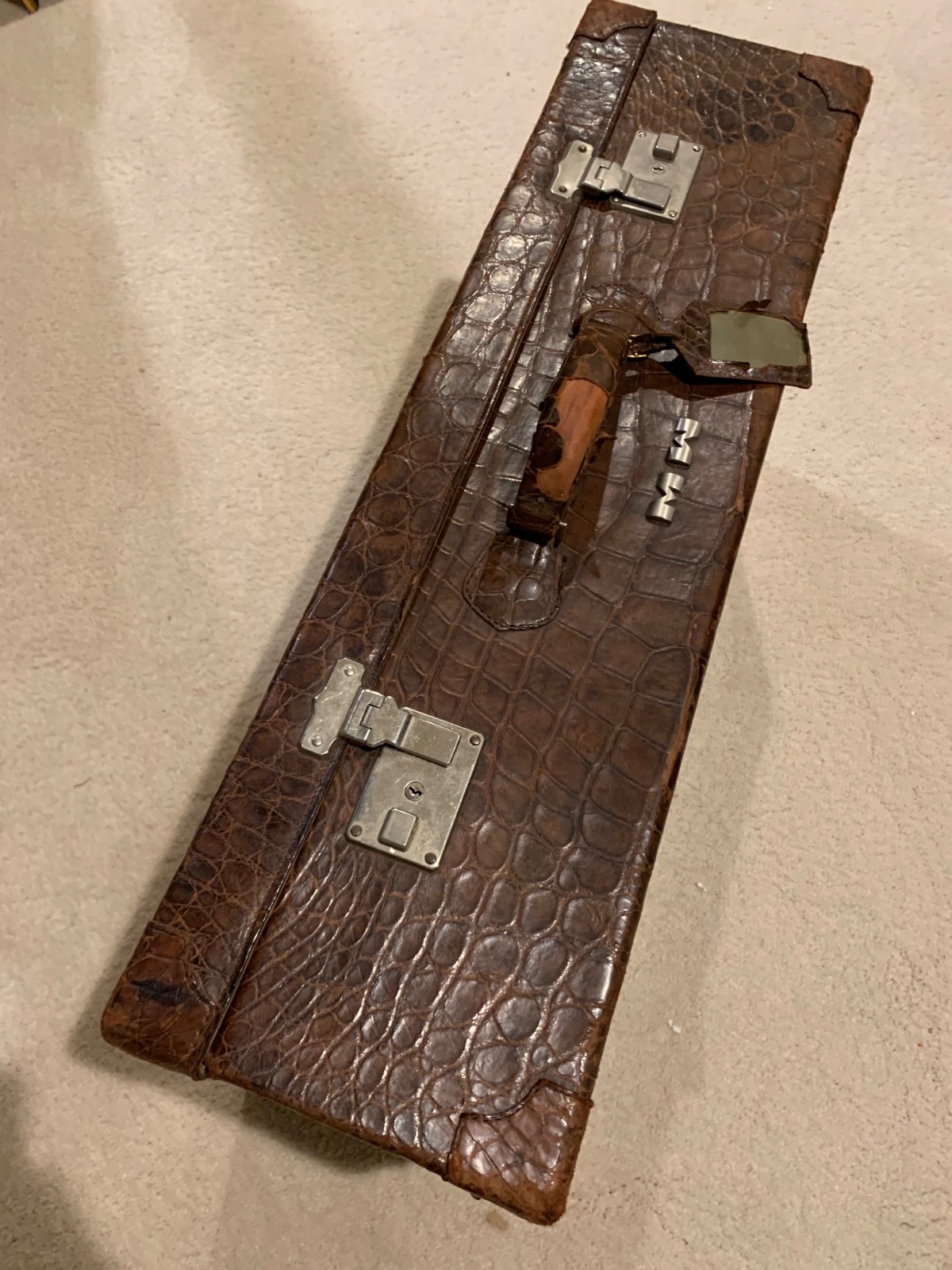 Large 30″ Antique Alligator Skin Hide Suitcase Luggage Trunk