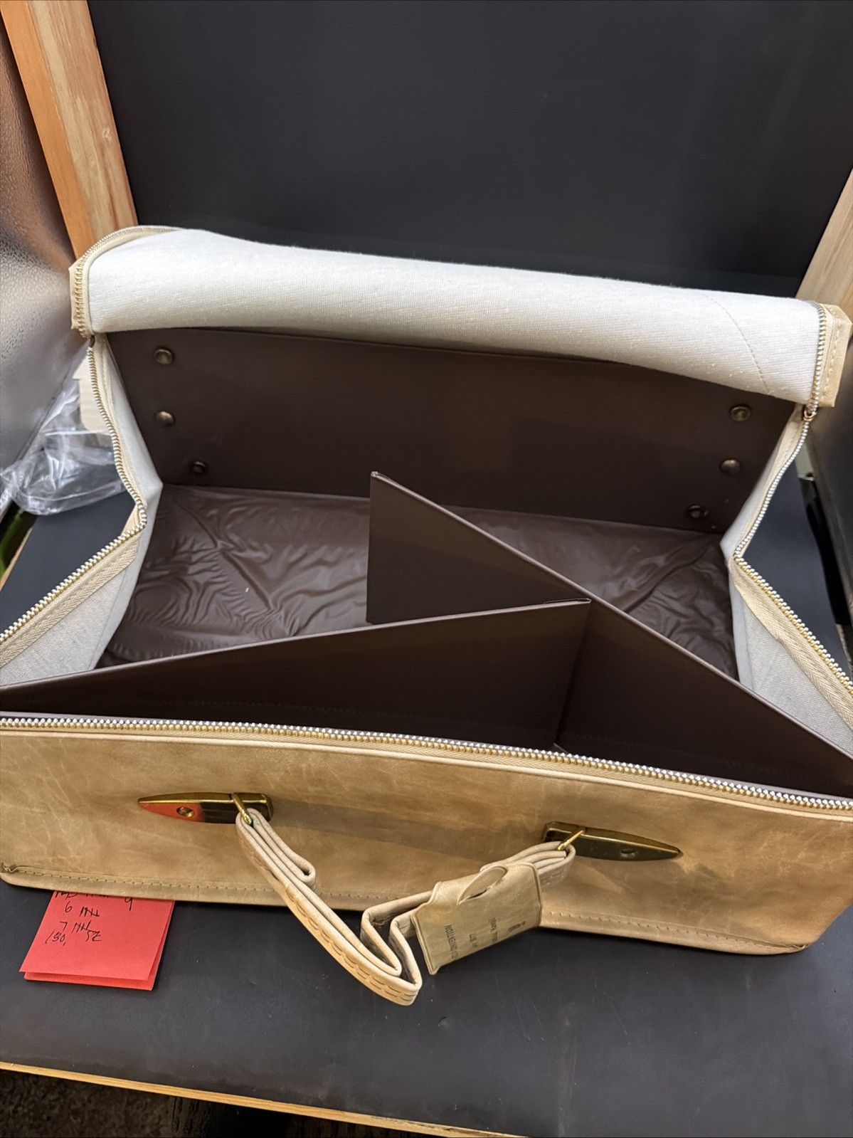 Vtg 1977 Prepac/Peerless Companion Traveler Fold Away Carrying SuitCase NOS