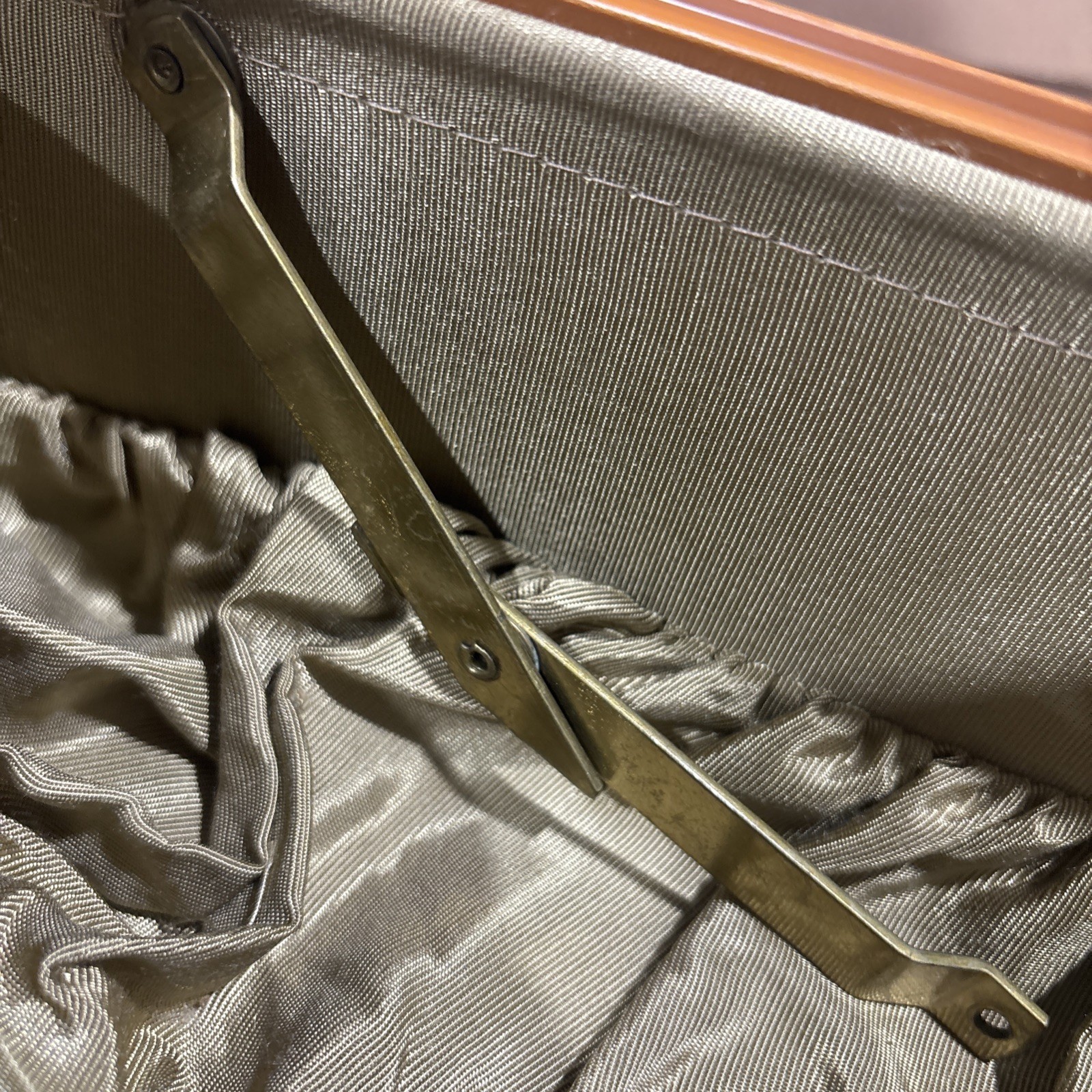 Vintage Samsonite Shwayder Bros. Saddle Tan Hardshell Suitcase Style 4651 W/ Key