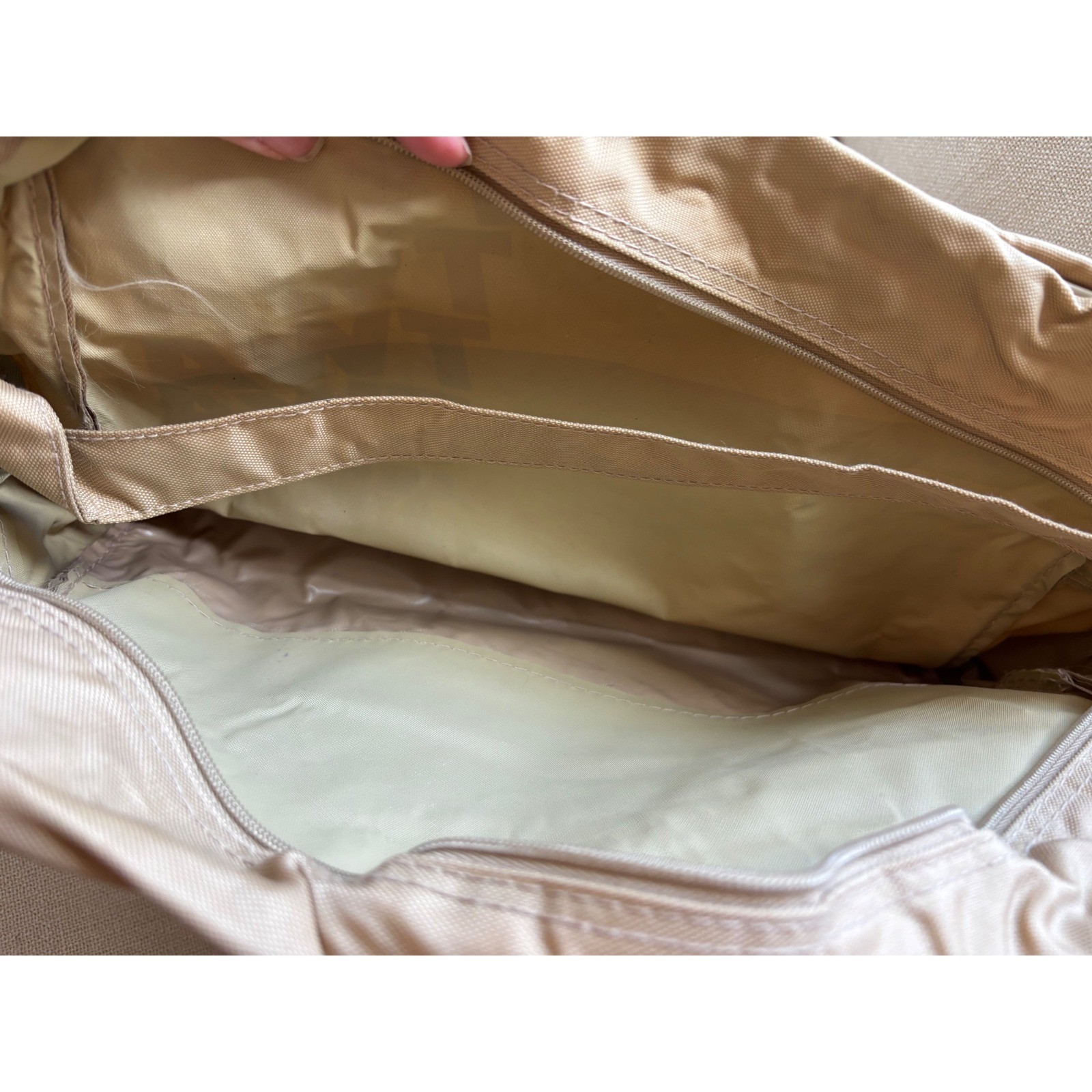 Vintage TWA Getaway Vacations Flight Bag Tan Canvas Messenger Retro Airline 70s