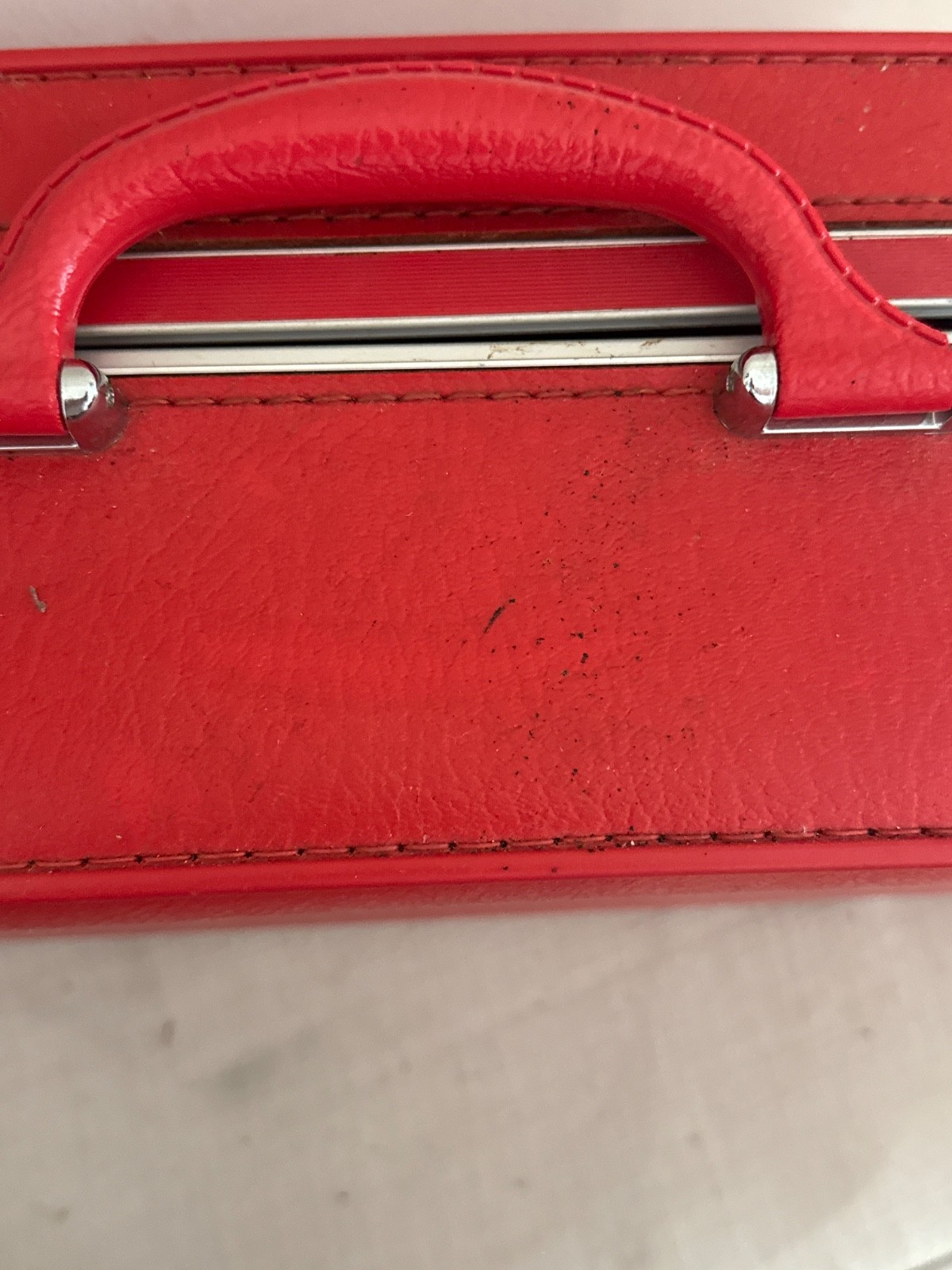 Vintage Mid Century AMELIA EARHART Red Suitcase / Luggage NO Key *SEE PICTURES*