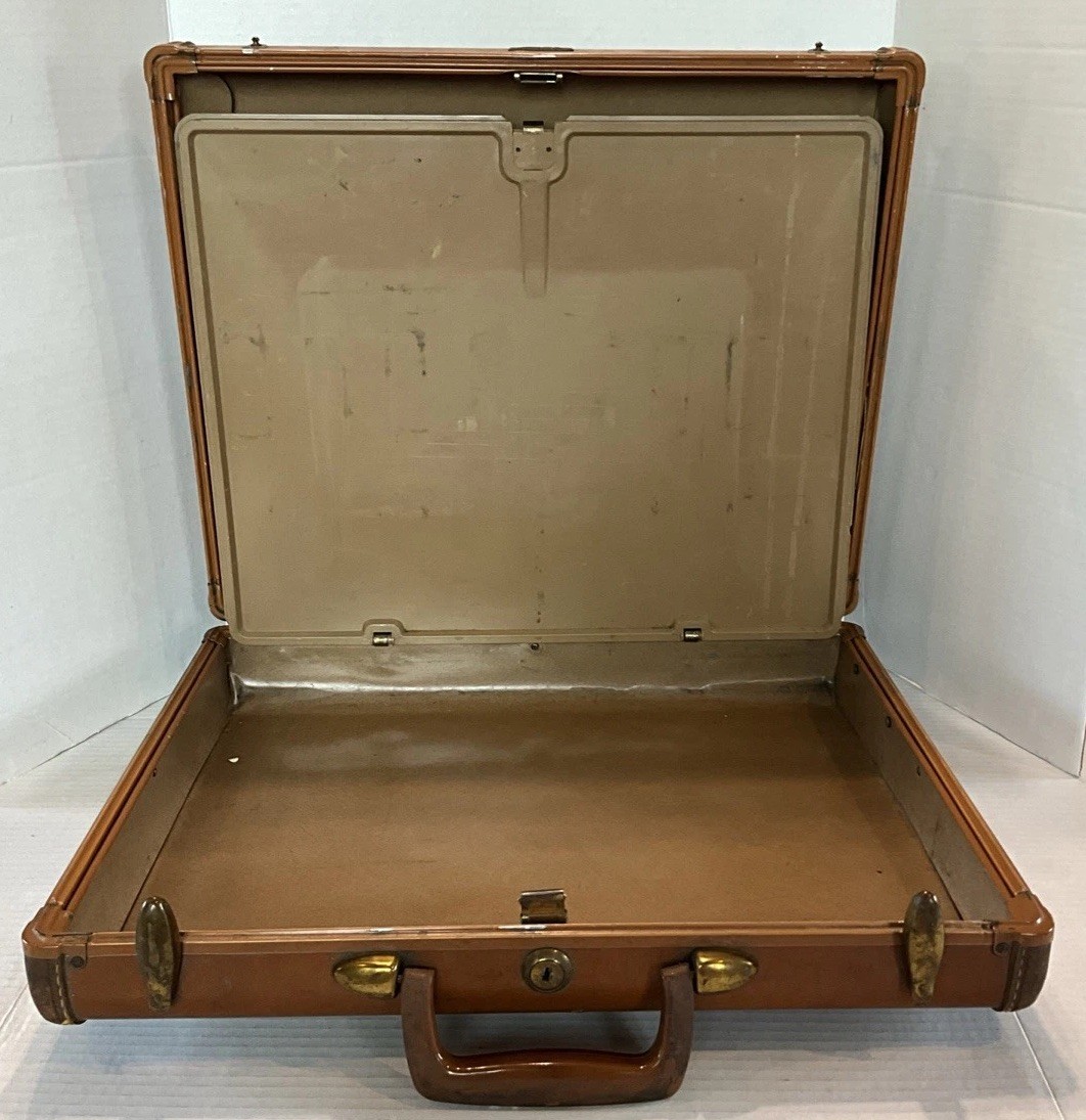 Vintage Samsonite Shwayder Bros Hardshell Brown Leather Briefcase 4615 No Key