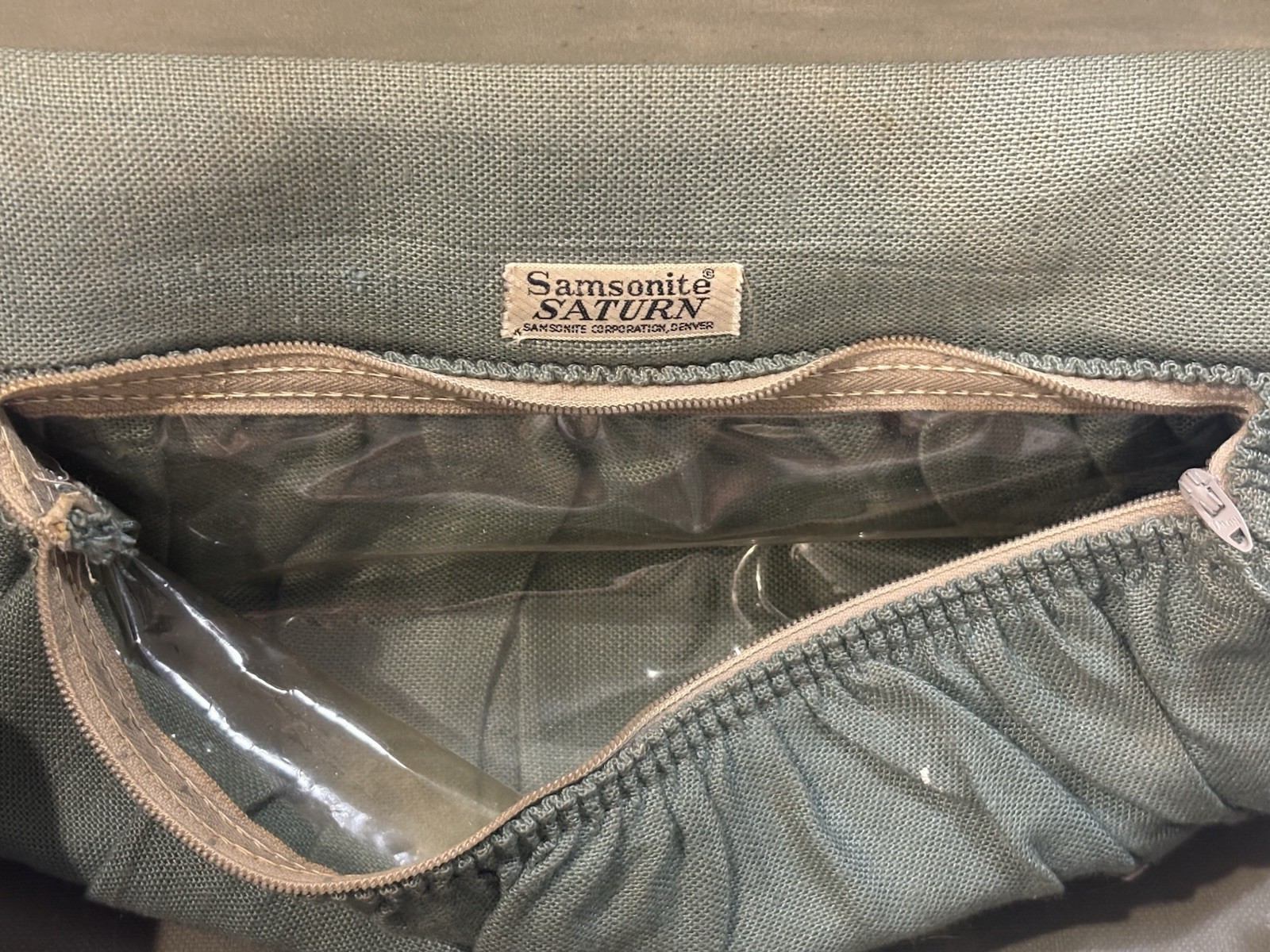 Vintage Mid-Century Modern Samsonite Saturn Hard Shell Train Case Retro Travel