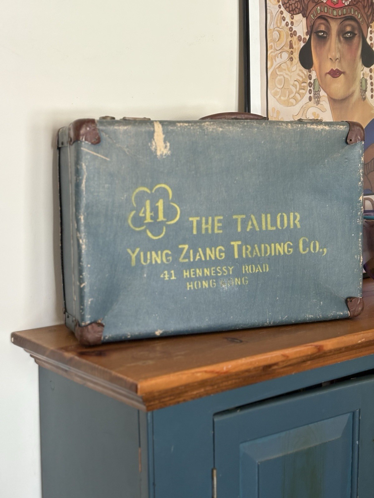 Vintage Hong Kong Tailor Suitcase Trunk – Yung Ziang Trading Co., 41 Hennessy Rd