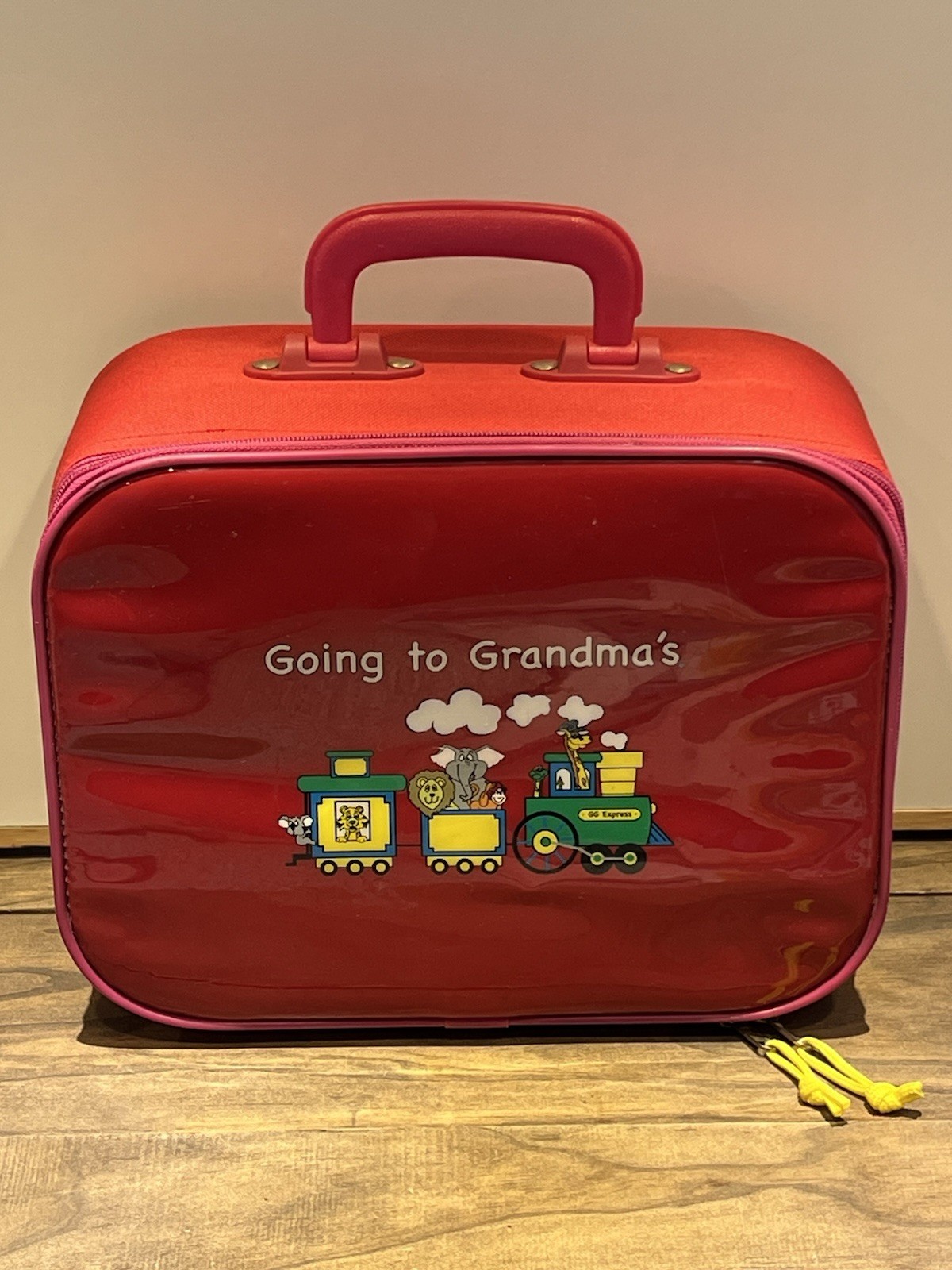 Vintage Kids Suitcase Red “Going To Grandma’s” Animal Train Plastic Handle VTG