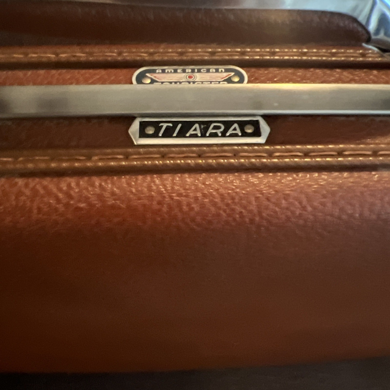 American Tourister Hard Shell Briefcase Brown Without Keys. VINTAGE