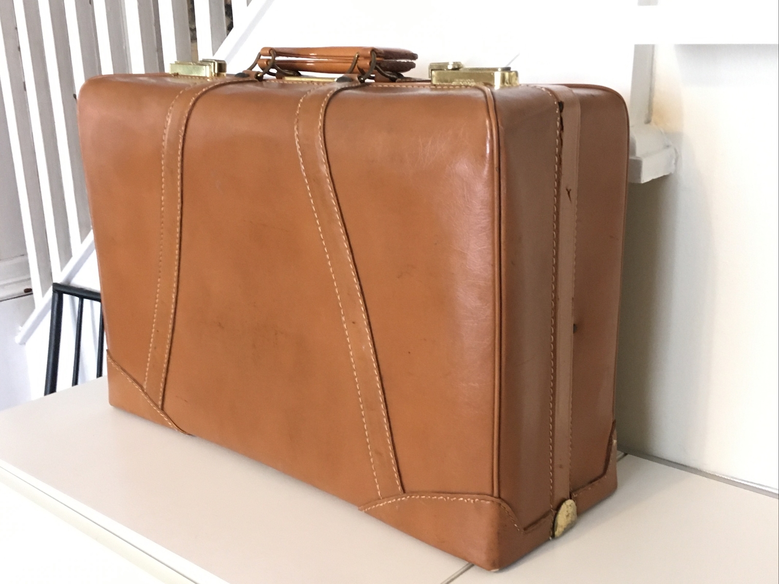 GS Stylite Deluxe Suitcase Light Brown Leather Case 21” 14.5” 7” Vintage