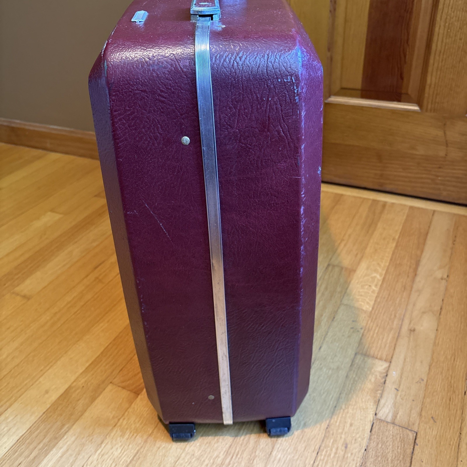 Vintage 70s80s American Tourister Burgundy Hard Shell Suitcase w/Wheels and Key