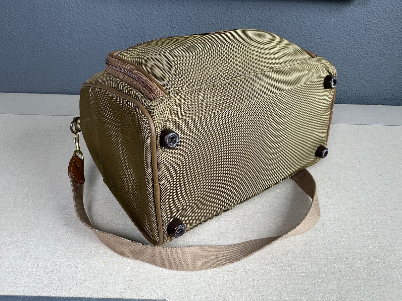 Vintage Hartmann Luggage Nylon & Leather Cosmetic Case Duffle Shoulder Bag