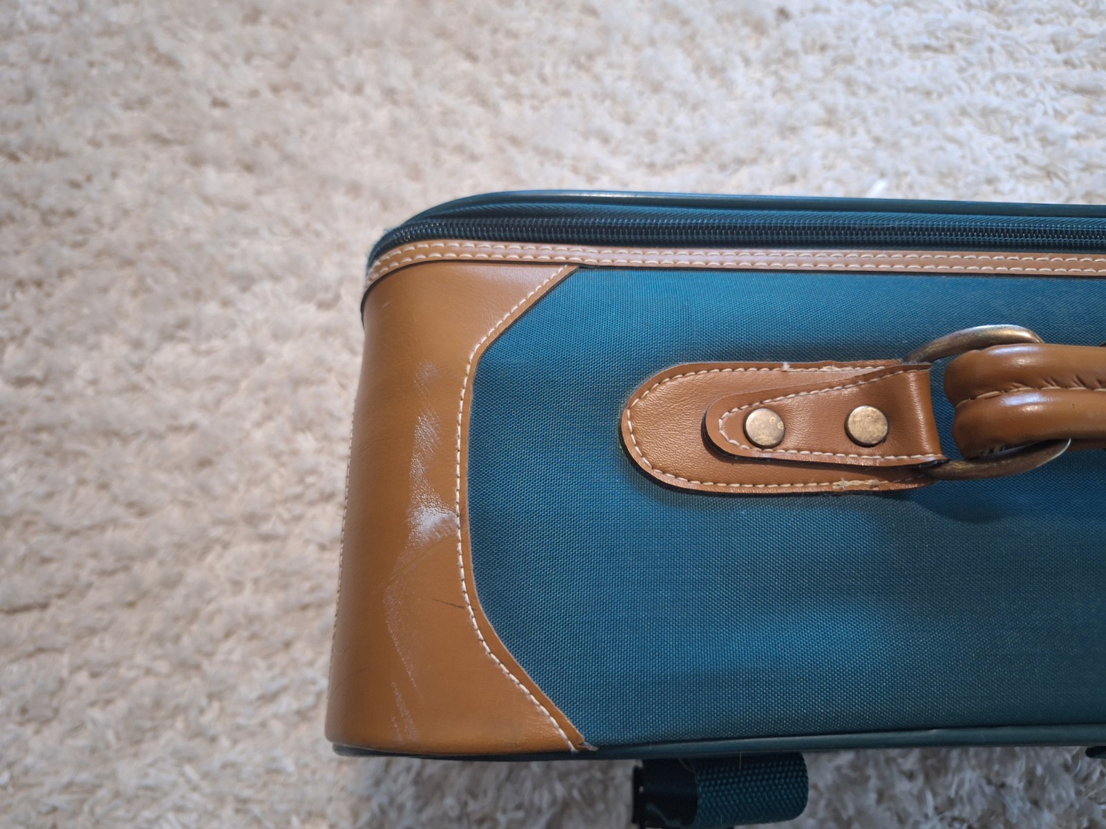 Vintage Ricardo Beverly Hills Travel small Luggage Green Color