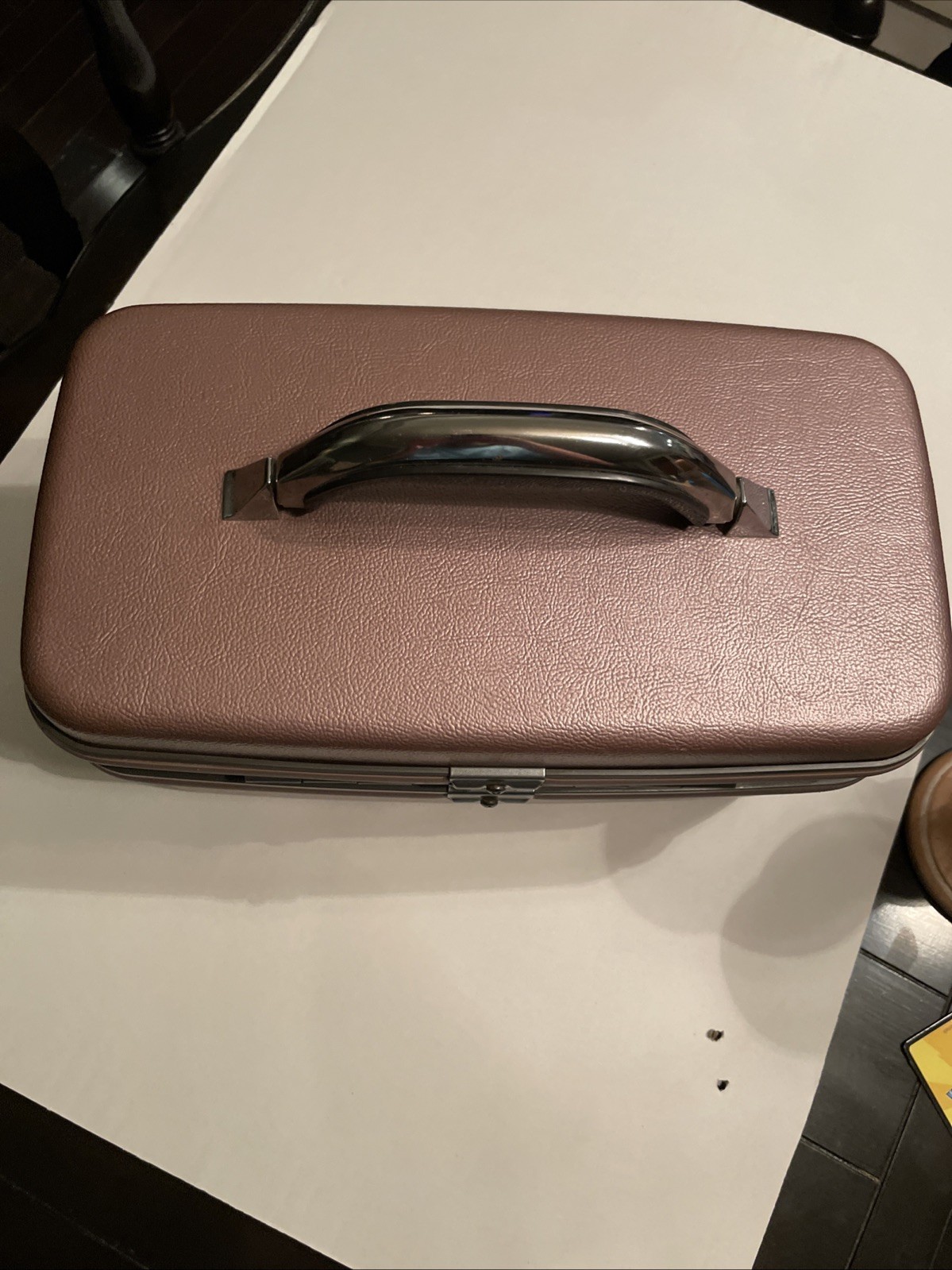 Vintage 1987 Samsonite Silhouette 4 Train Case Makeup Cosmetic Case With Tray.