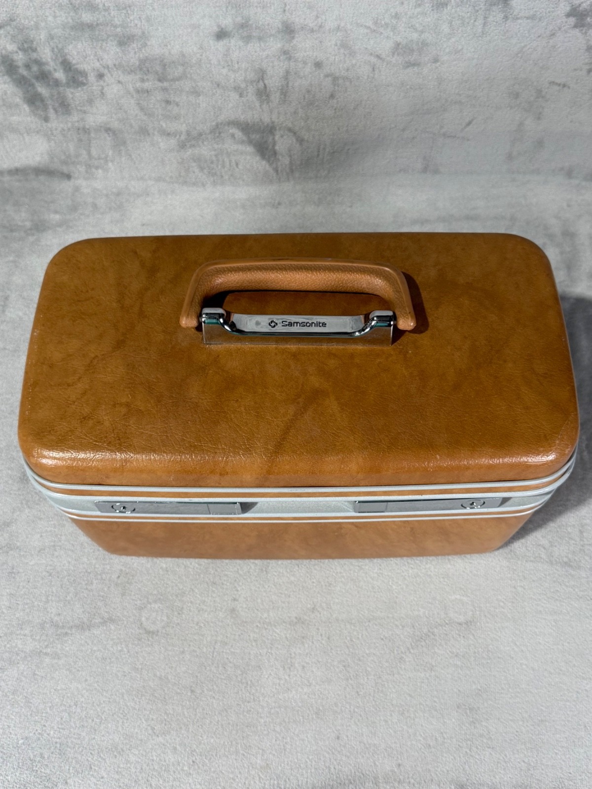 Vintage Samsonite Hard Shell Train Case Vanity Makeup Travel Luggage TAN W/ Keys