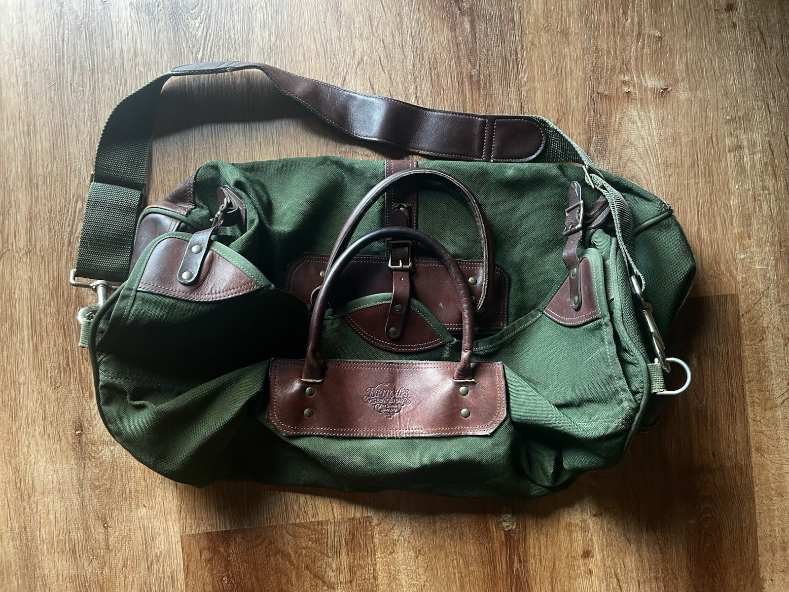 VTG BRITCHES Heavy Duty Leather and Green Canvas Duffel Bag Brass Fittings