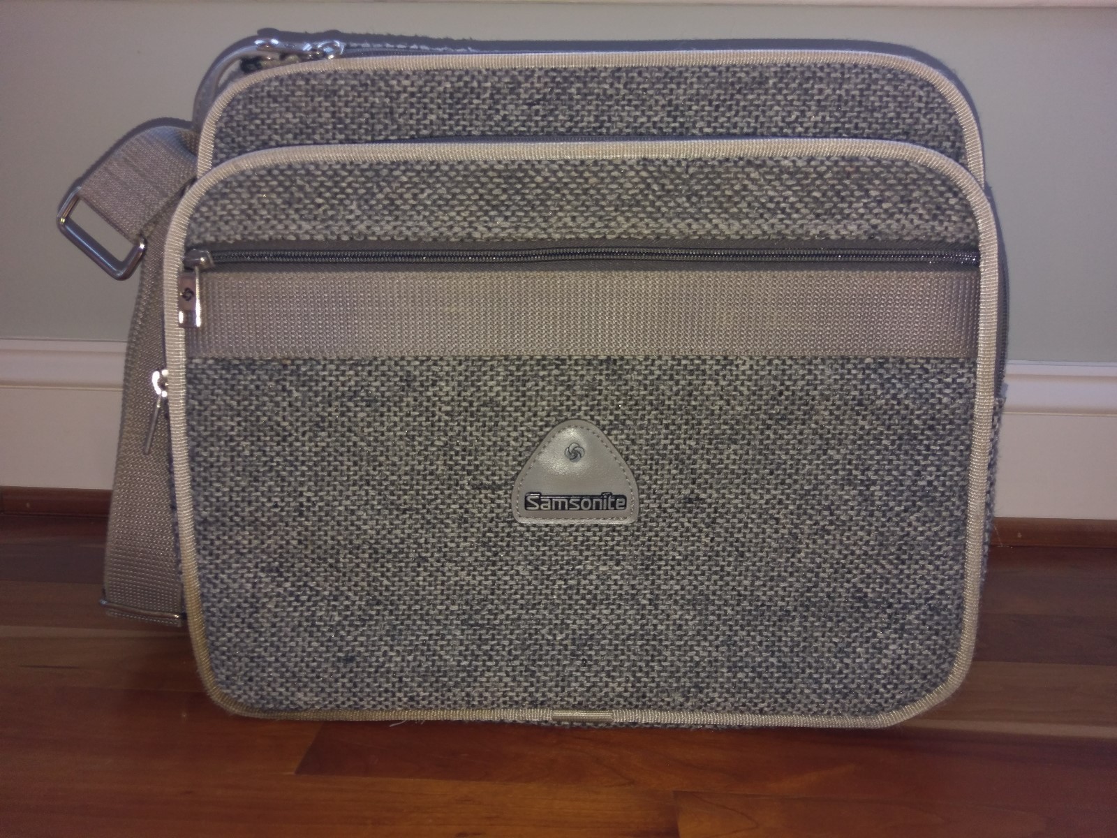 Vtg Samsonite Gray Tweed Profile Carry On Luggage Zipper Messenger Shoulder Bag