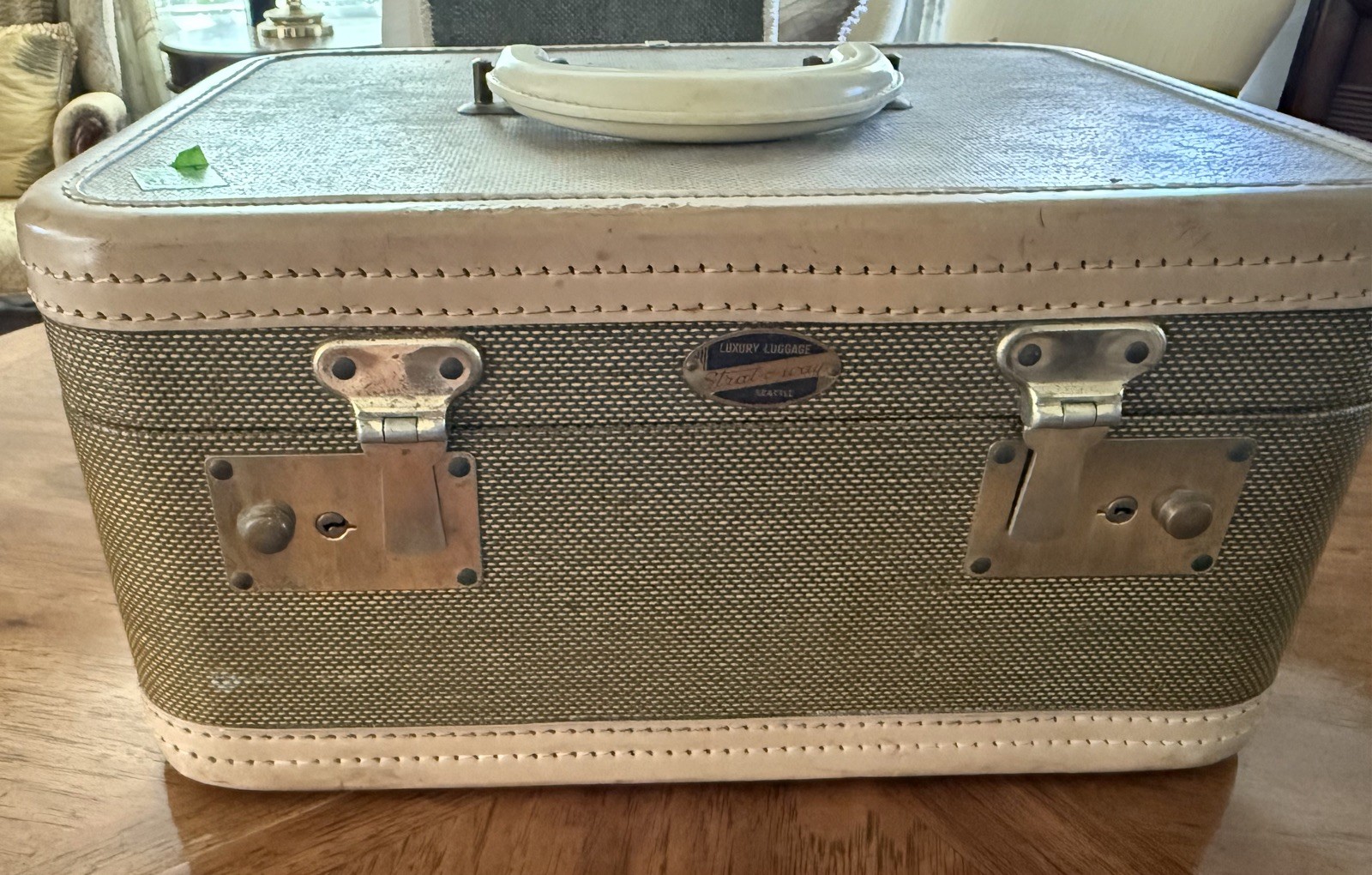 Vintage Travel Train Case Strat-O-Way Luxury Luggage Seattle 1940’s-1950’s