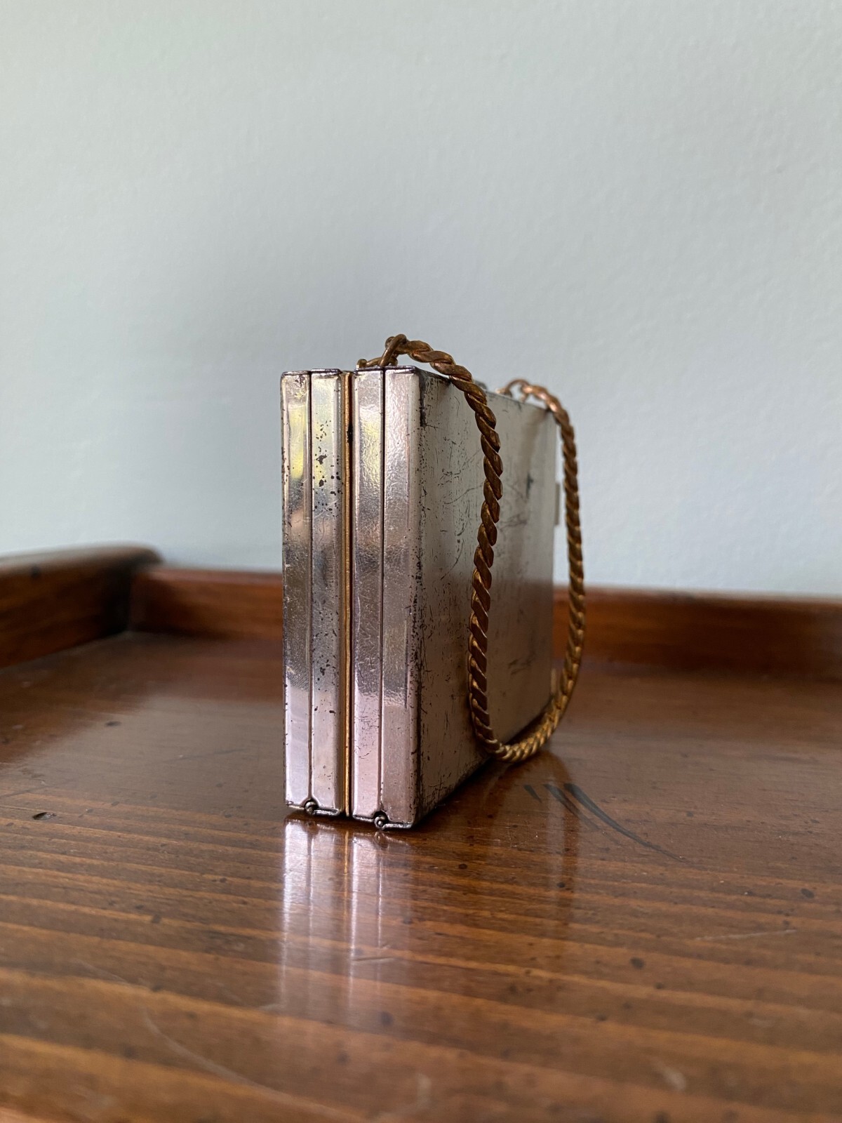 Vintage 1950s California Map Souvenir Gold Mini Makeup Vanity Case Minaudiere