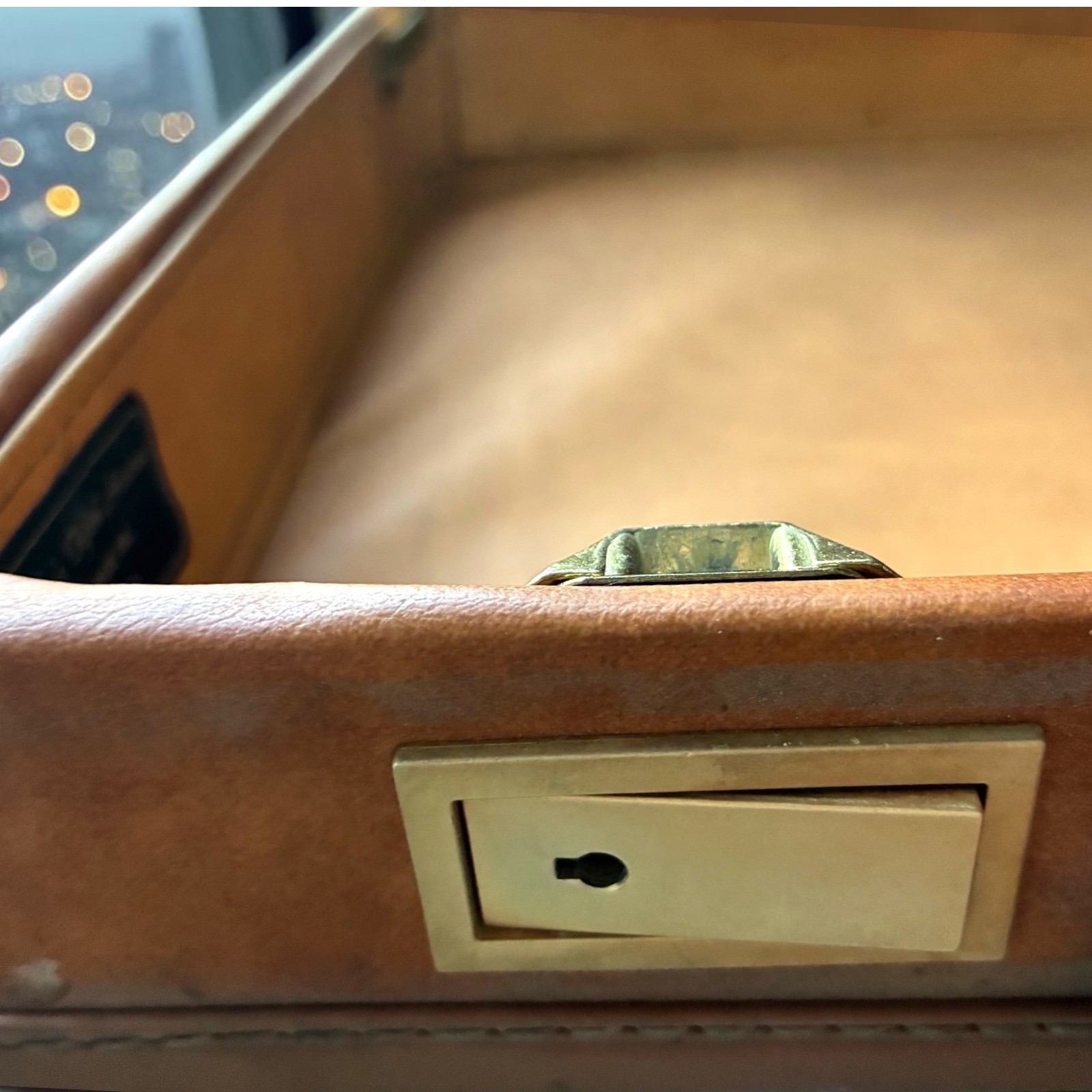Vintage Hartmann Belting Leather Attache Briefcase Tan USA 18x13x5
