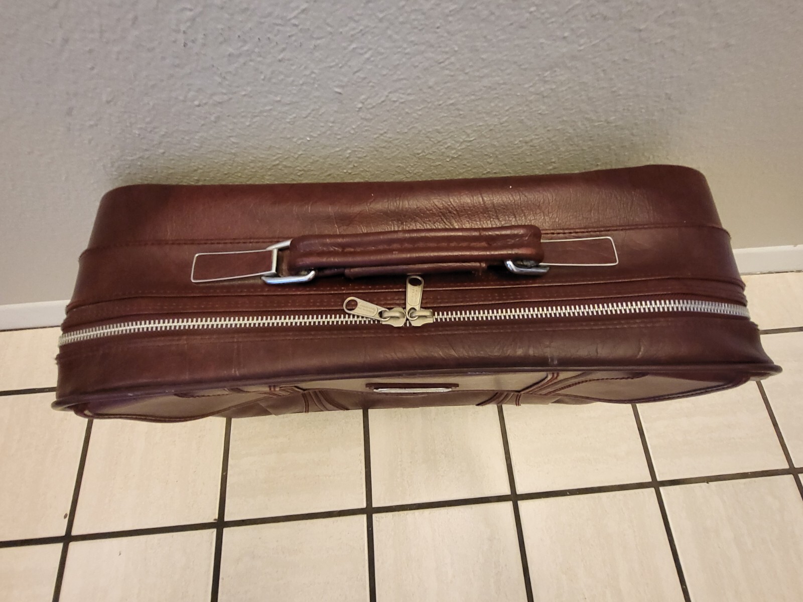 American Tourister Carry On Vintage 1986 Suitcase Brown