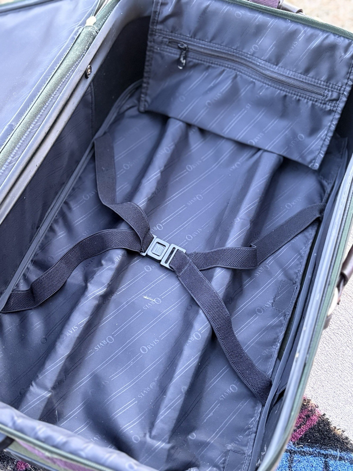 Vintage Orvis Battenkill Luggage Bag Rolling Suitcase Upright Carry On Green 22”