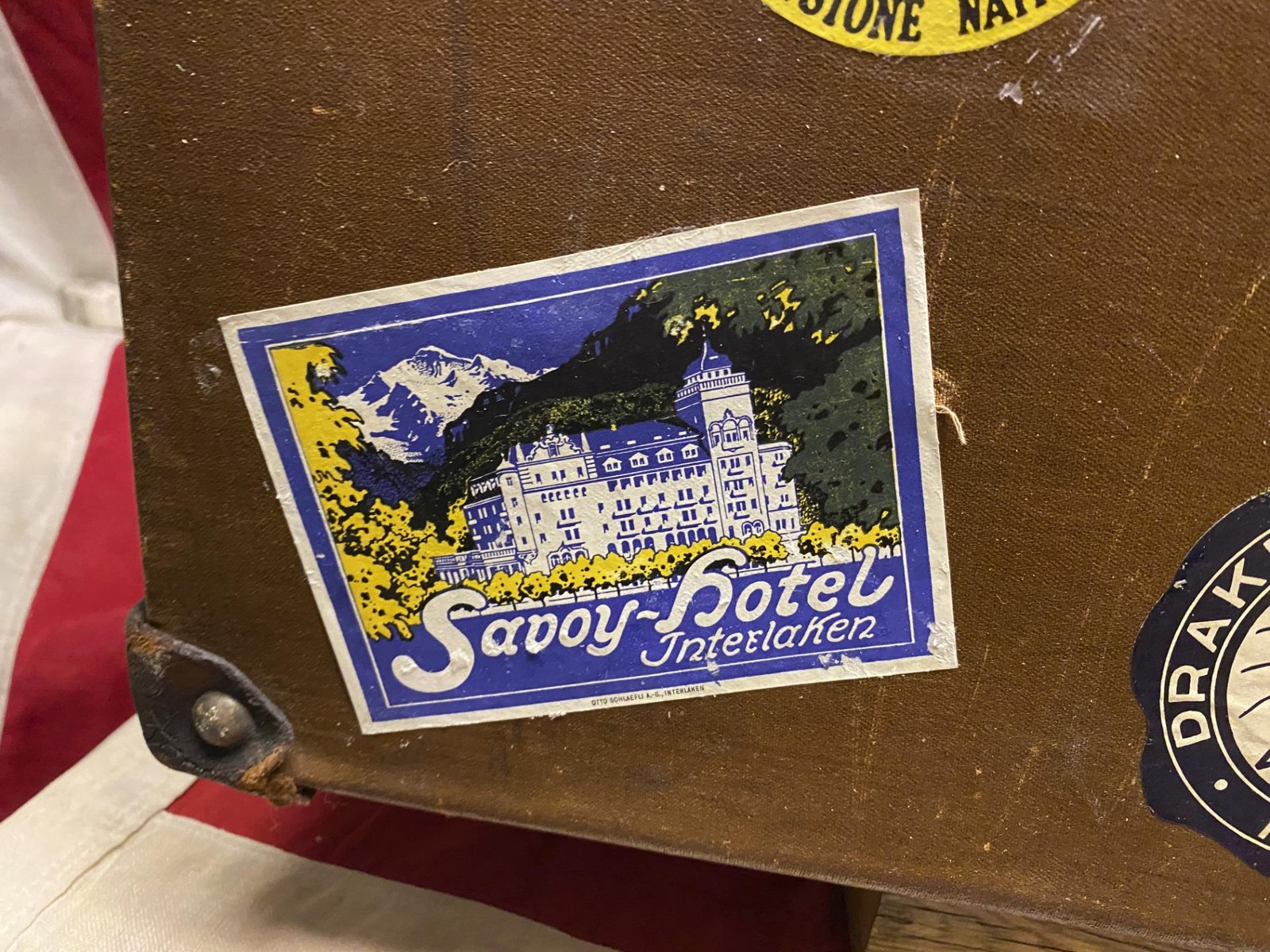 Vintage 1940s Suitcase Luggage Hard Case Great Travel Stickers US/Europe Display