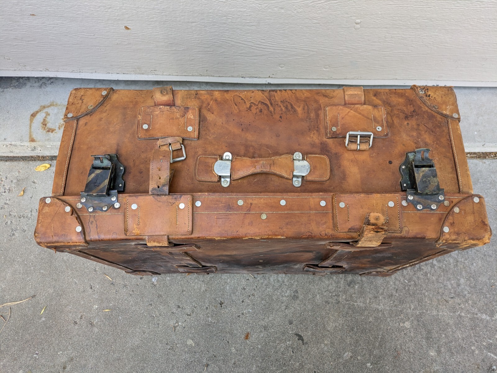 Antique Victorian Cowhide Leather Steamer Suitcase Trunk – Travel/Luggage