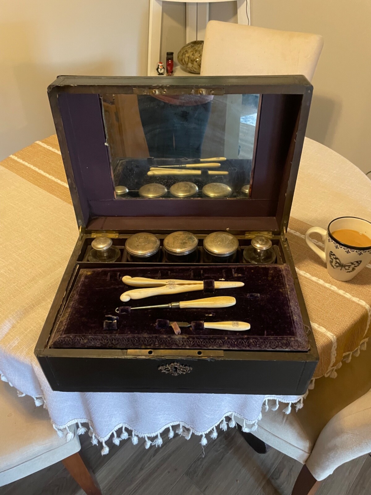 antique travel case. purple velvet interior, Mirrored lid.