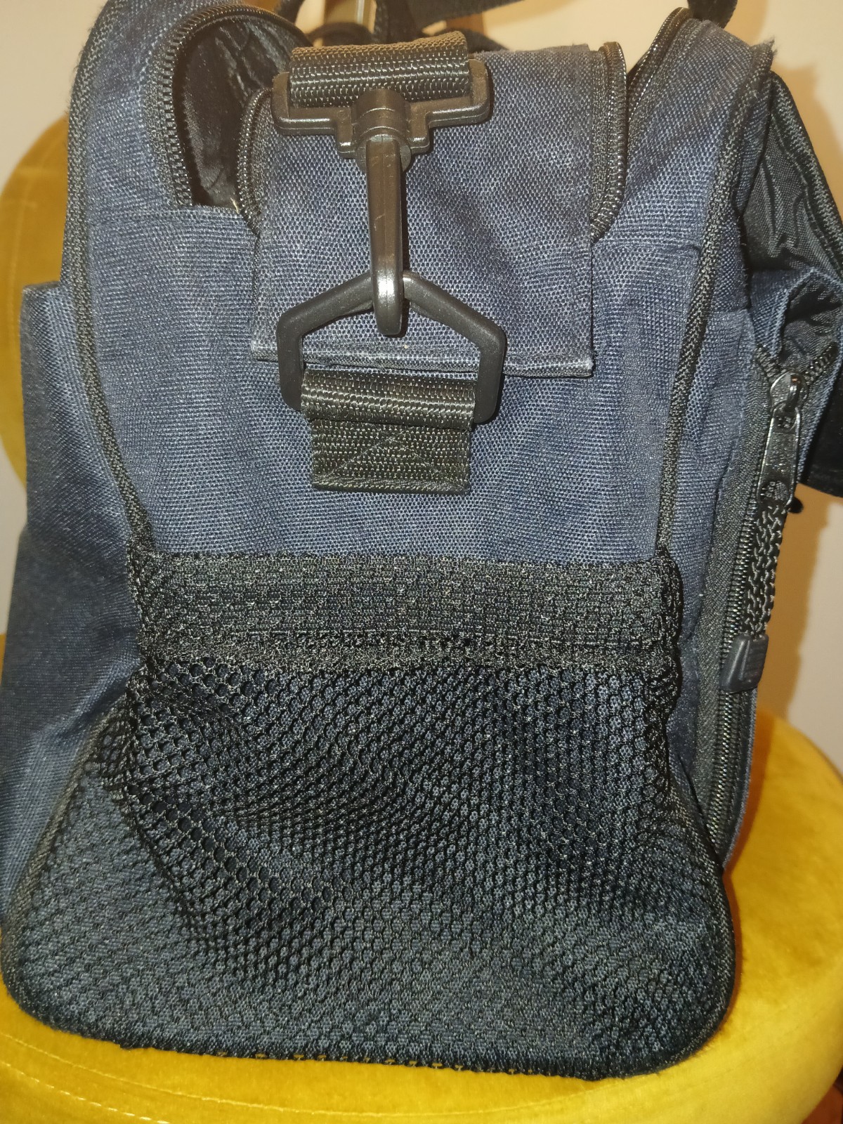 Eddie Bauer Travel Bag. 17x8x12. Vintage Pigskin Accent Flap.