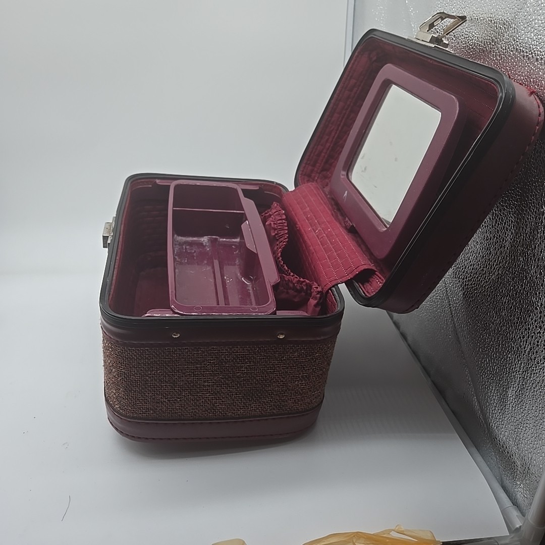 Vintage Train Case Burgundy Tweed with Tray & Mirror 12.5 X 8 X 7.5 Unbranded