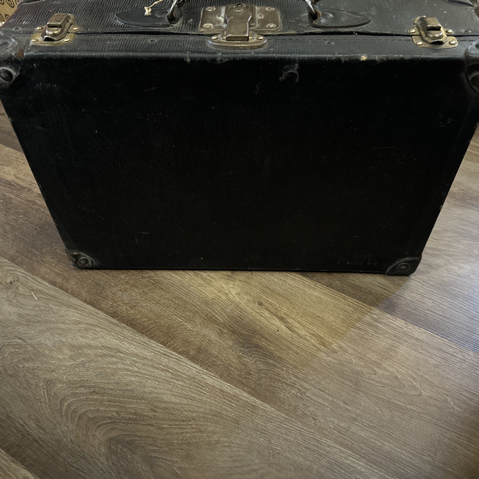VTG Suitcase Sized Trunk with Blue Metal Trim Bands & Black Wood, 18”x12”x7”