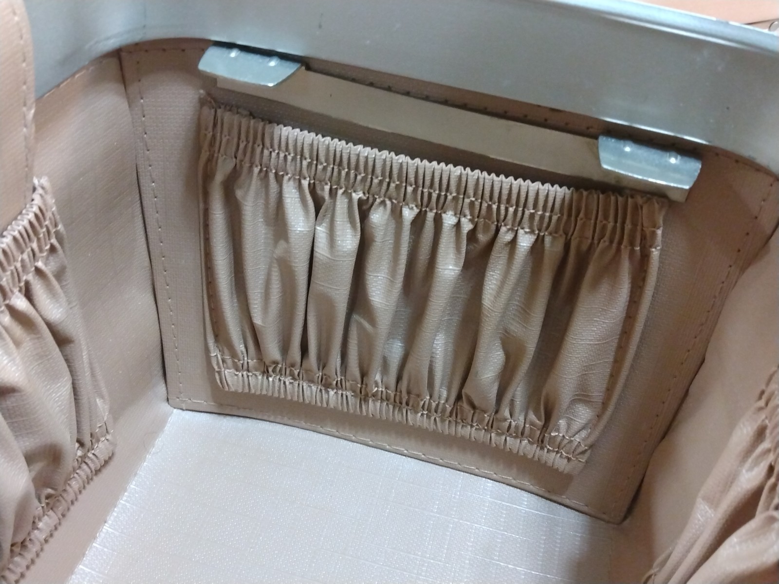 VTG Off White SAMSONITE SHILOUETTE LUGGAGE SET w Keys Beauty Vanity Train Case