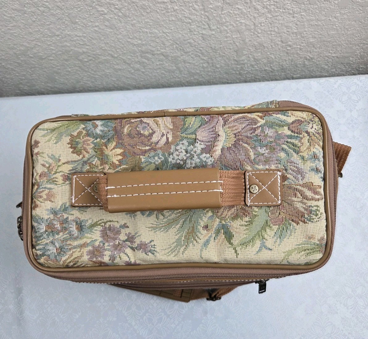 Vintage Leisure Luggage International Tapestry Train Case Cosmetic Vanity Bag