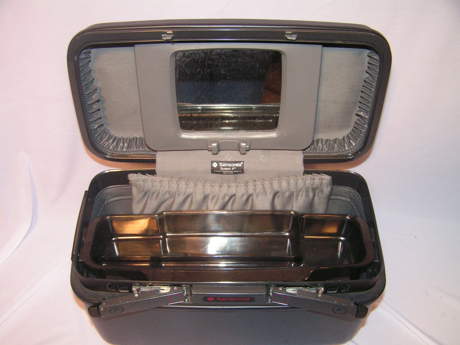 Vintage Samsonite Black or Dark Blue Train Case with Mirror & Tray – No Key