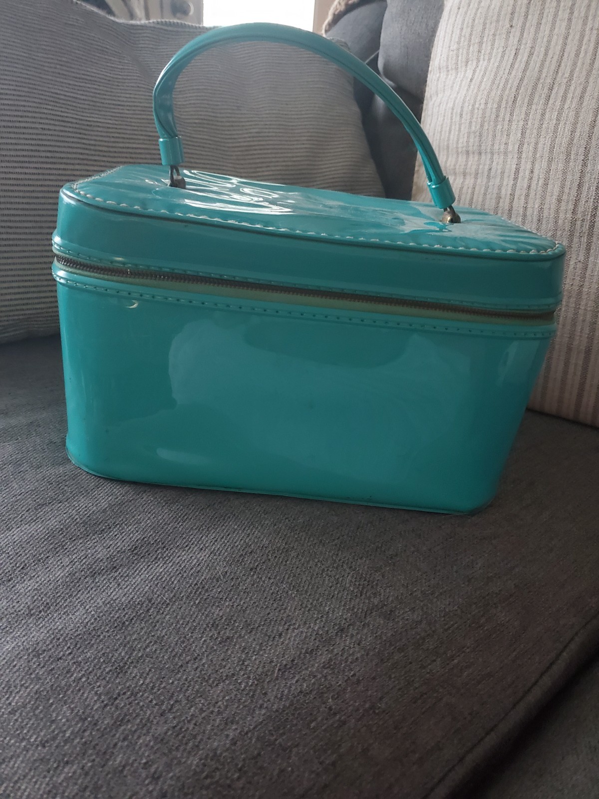 Vintage 1960s/70s Celebrity Stores Case / Makeup Case Turquoise