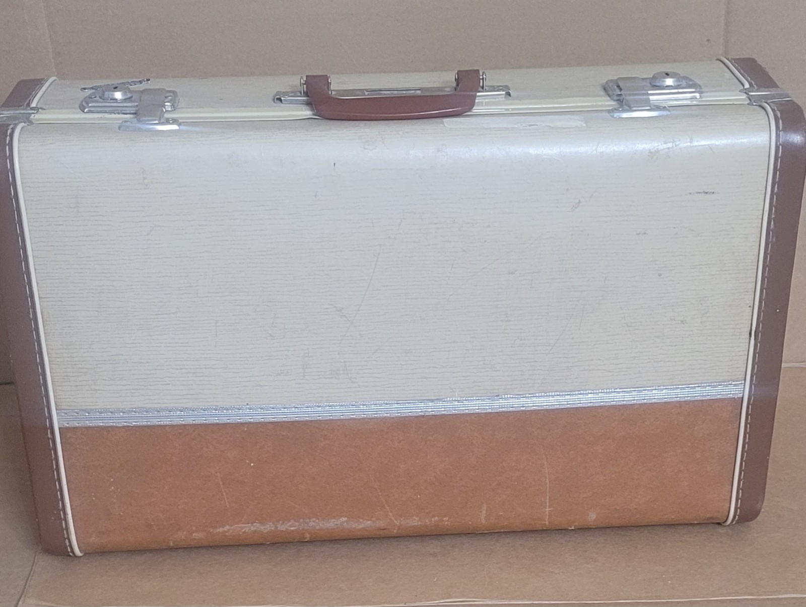 Vintage Gadabout by Neevel- Two Tone Luggage Train Case- 40s Suitcase