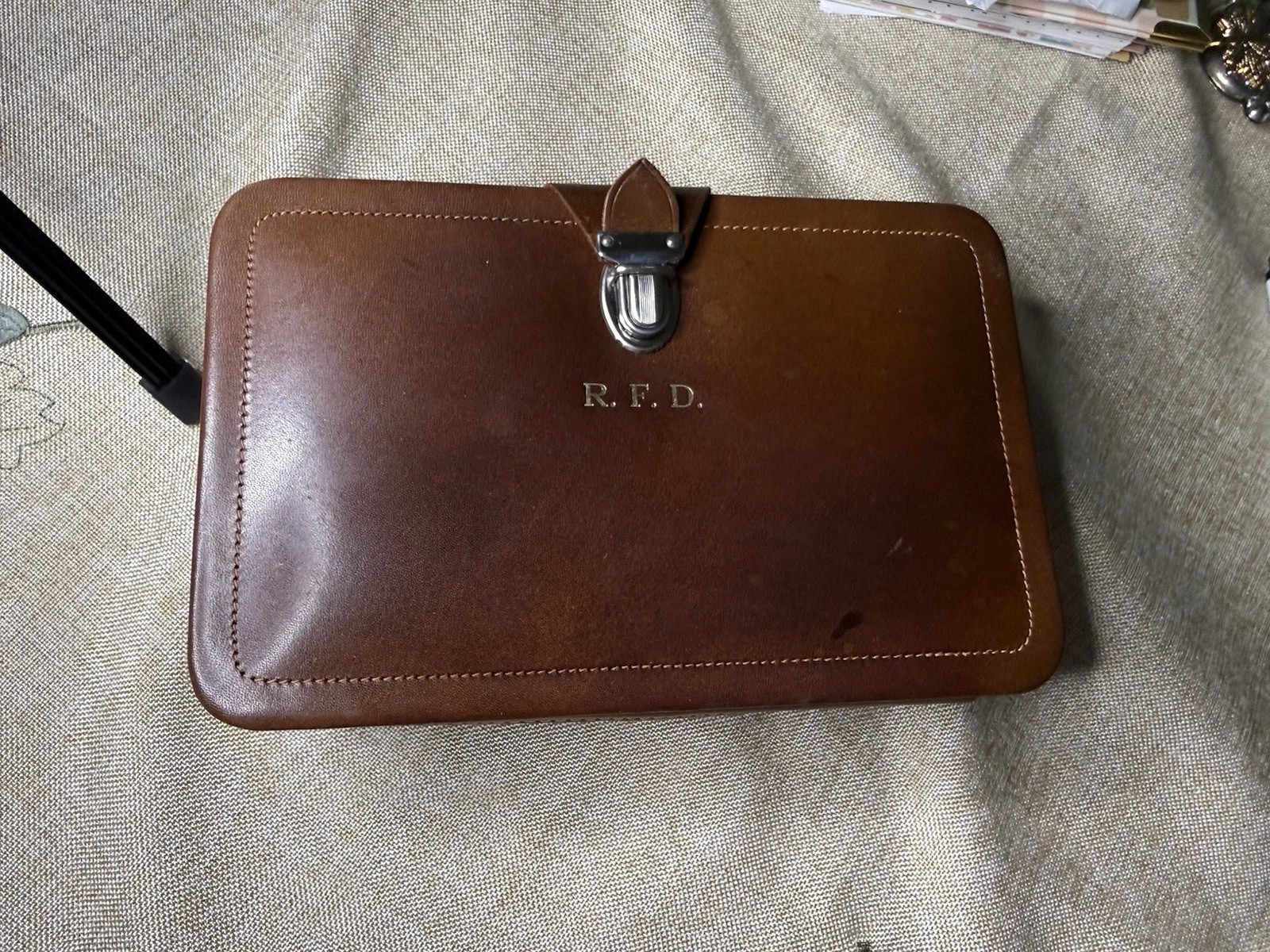Vintage HOMA Leather Travel Valet Case – Cognac & Yellow – Monogram R.F.D.